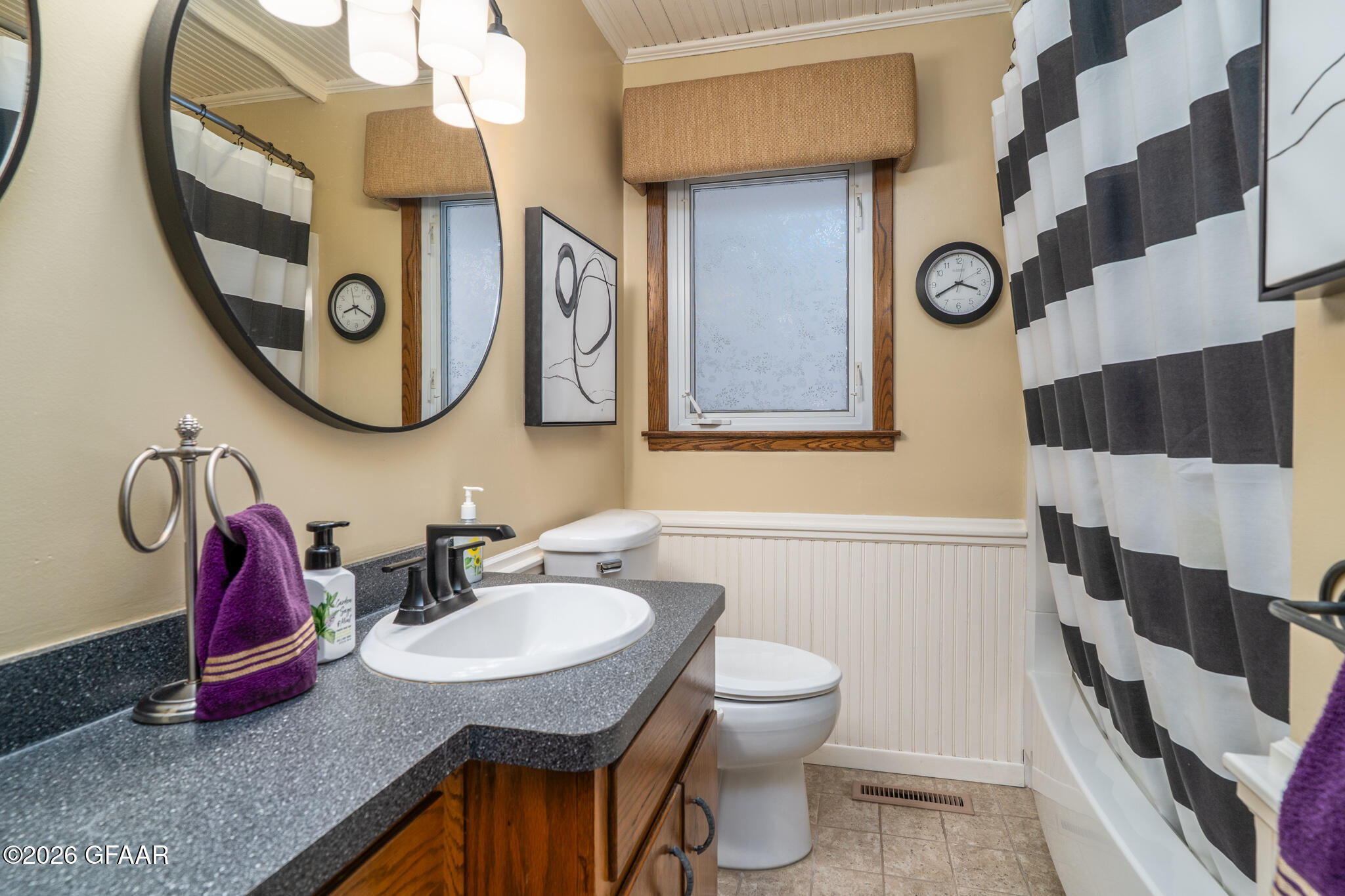 property viewer photo 15