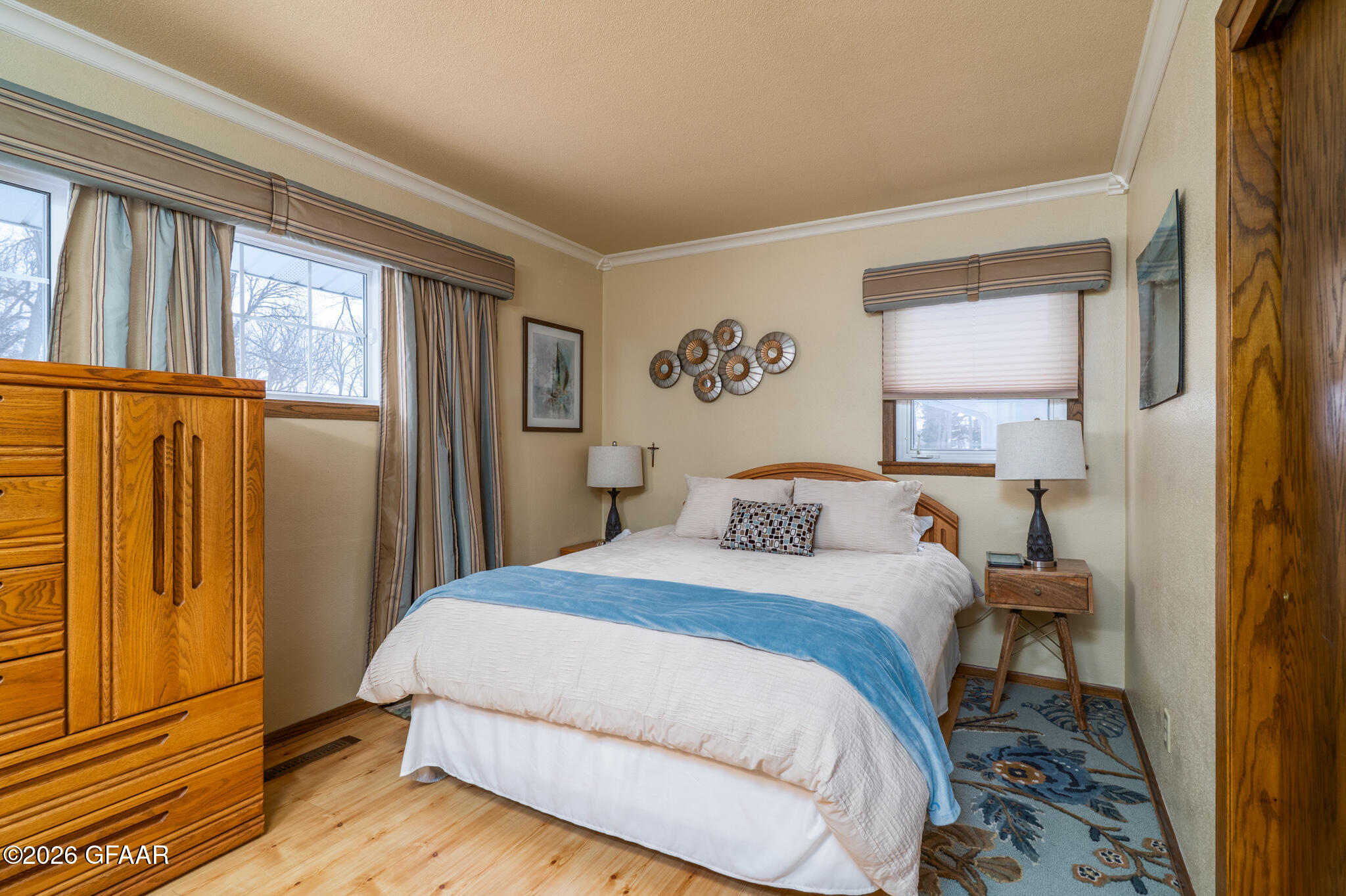 property viewer photo 18