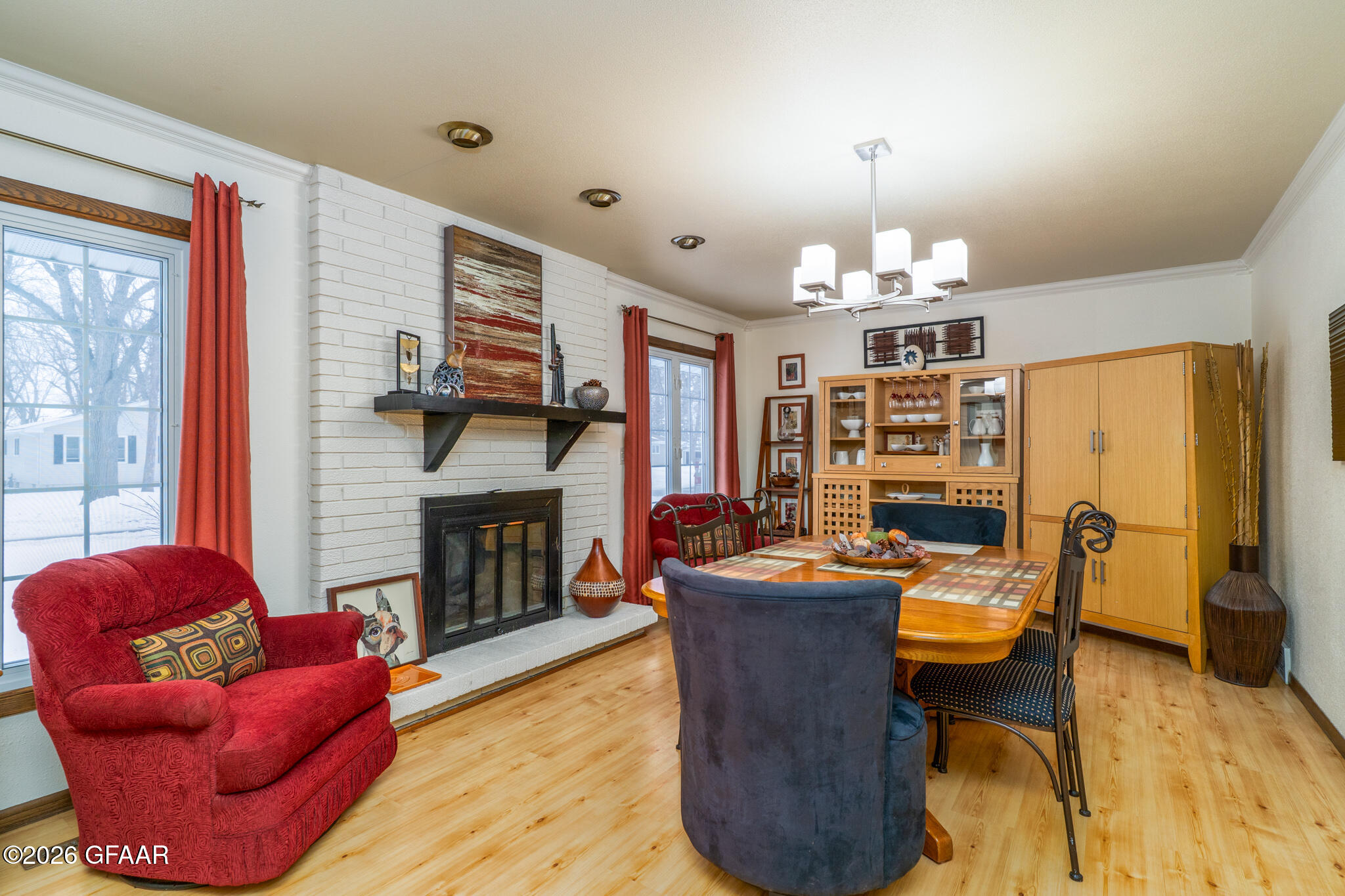 property viewer photo 3