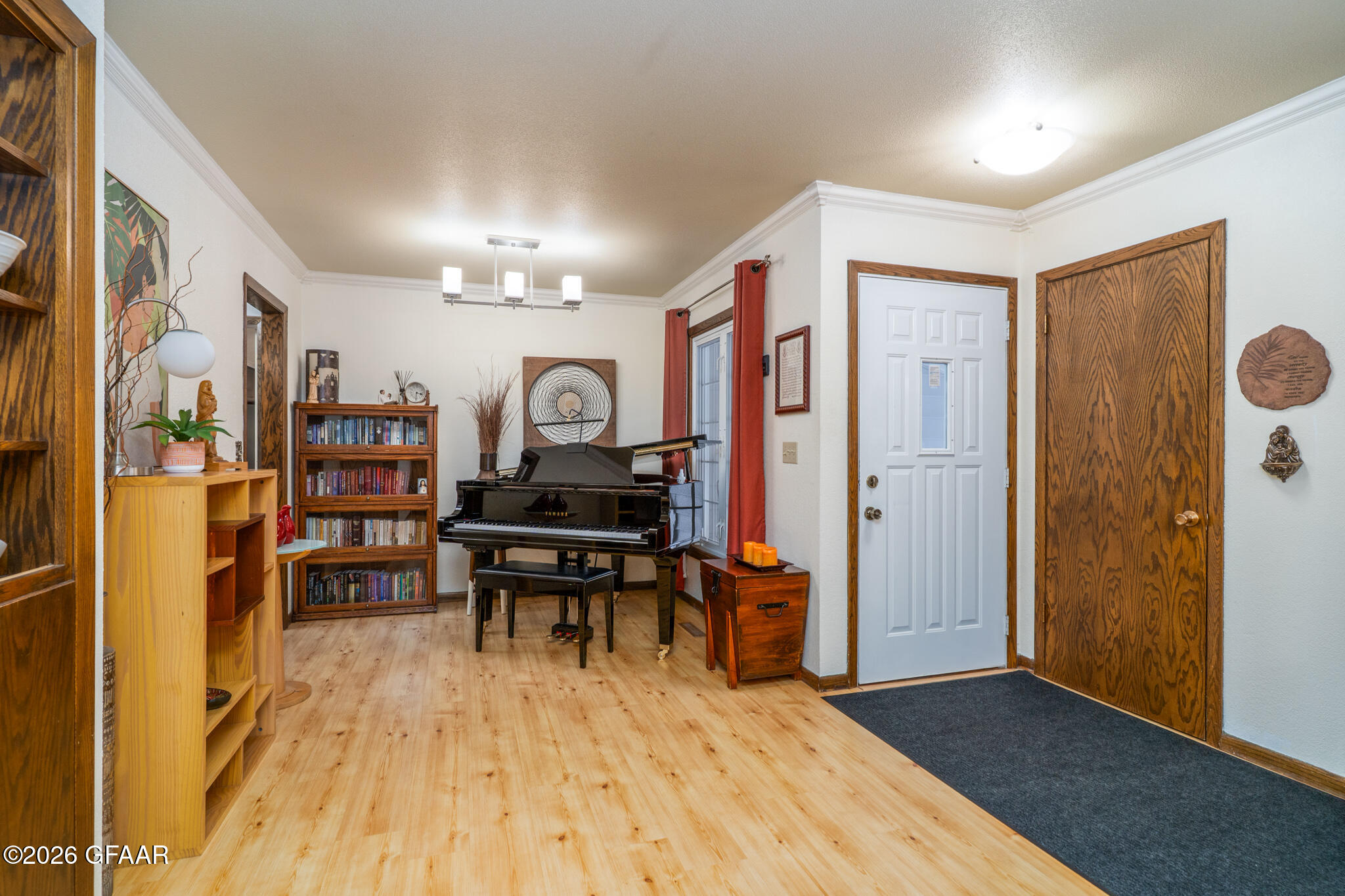 property viewer photo 4