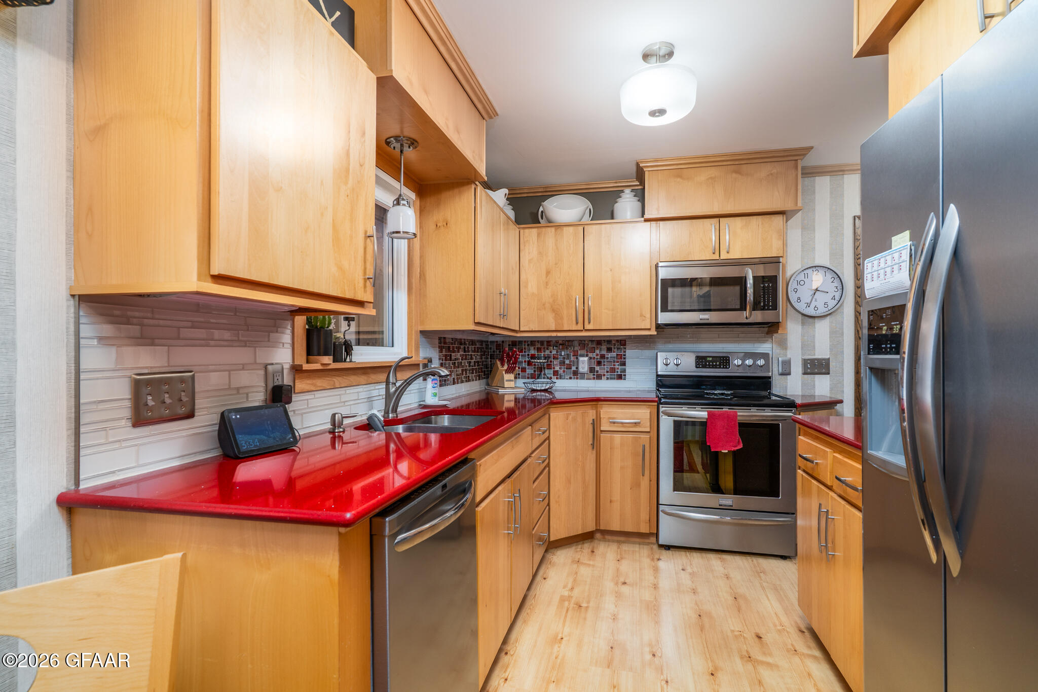 property viewer photo 7