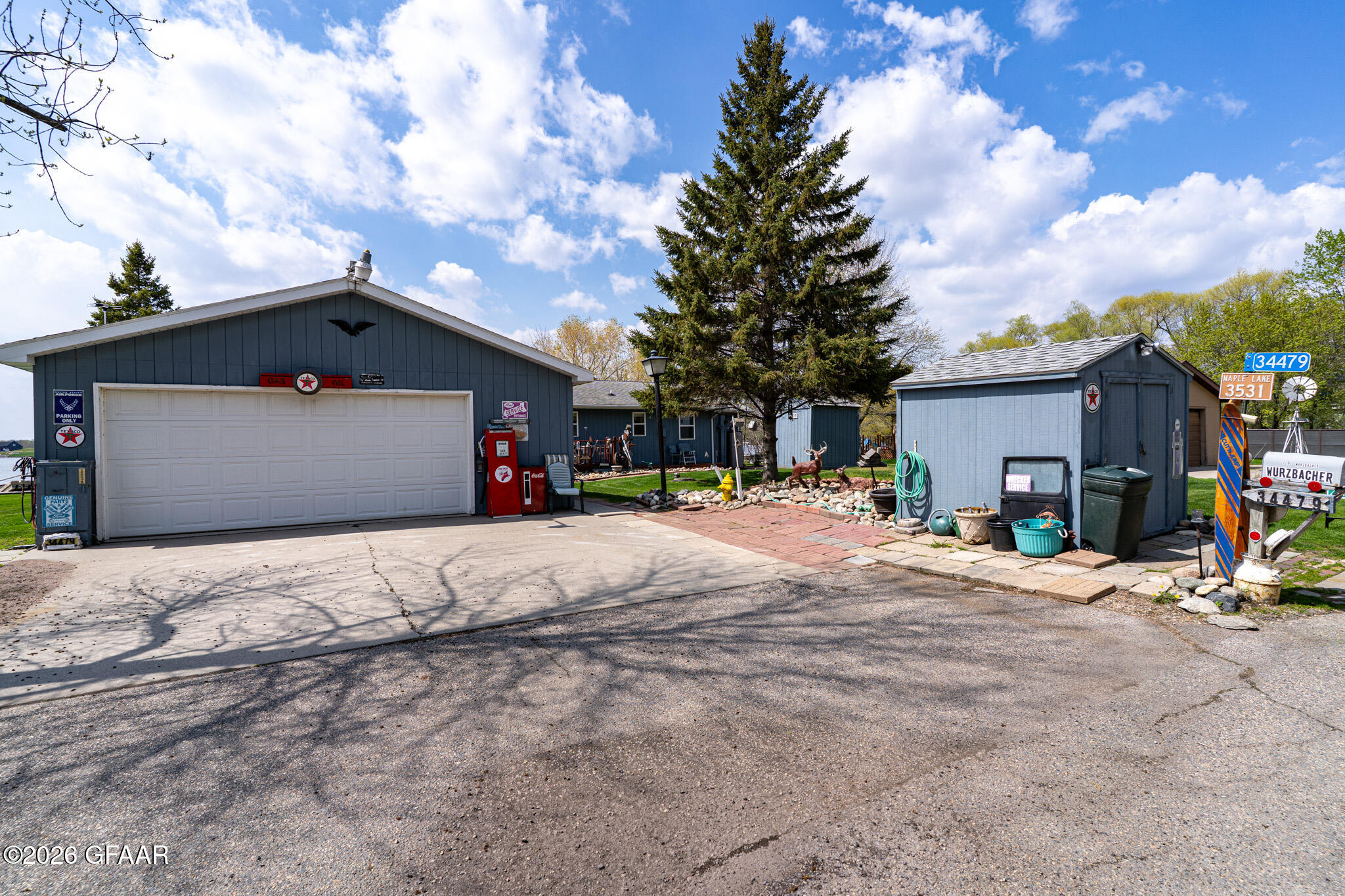 main property photo 21