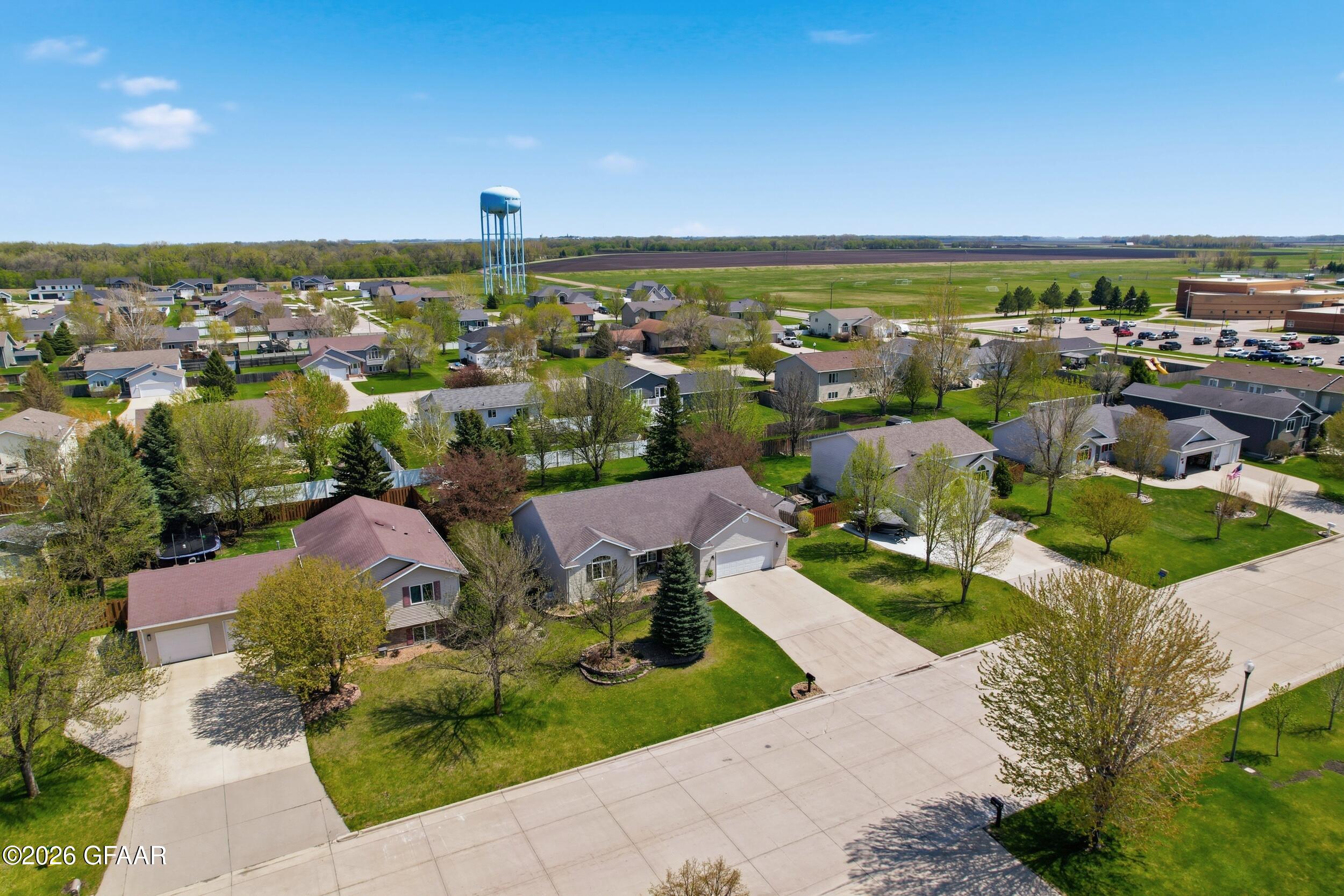 main property photo 41