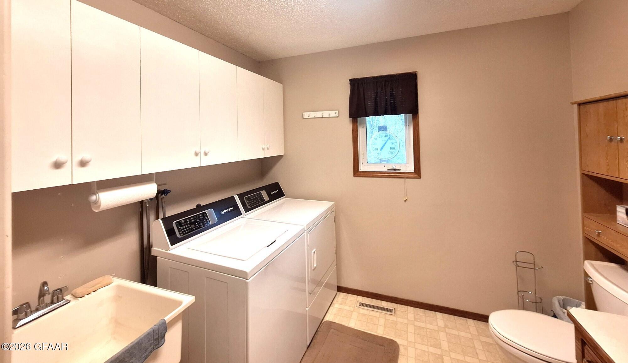 property viewer photo 15
