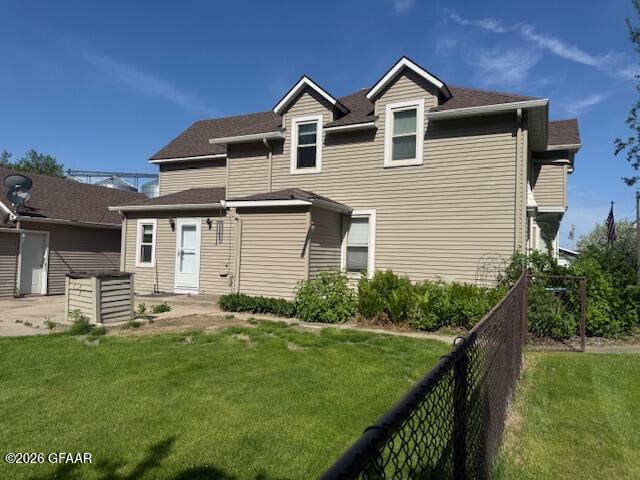 main property photo 6