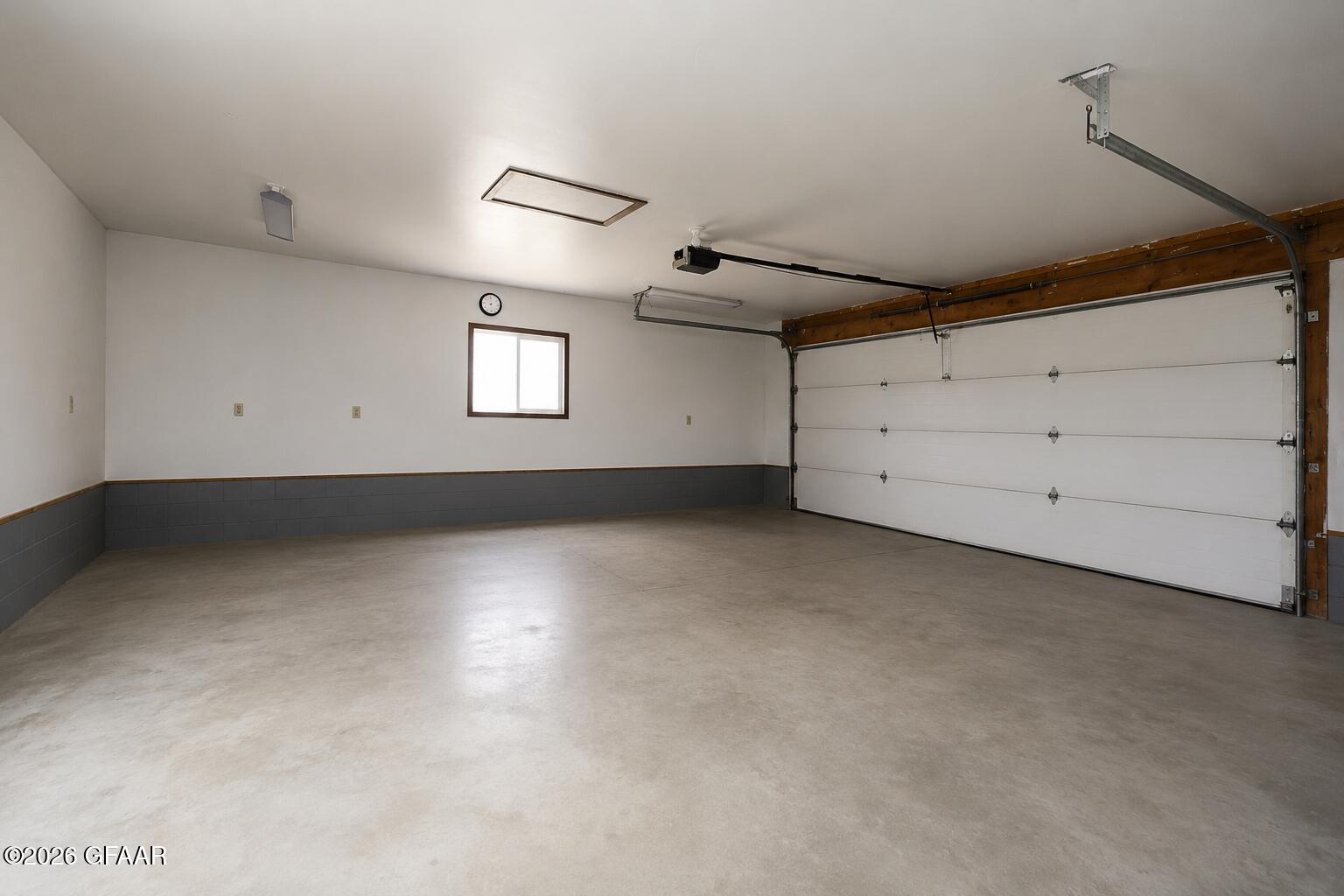 property viewer photo 16