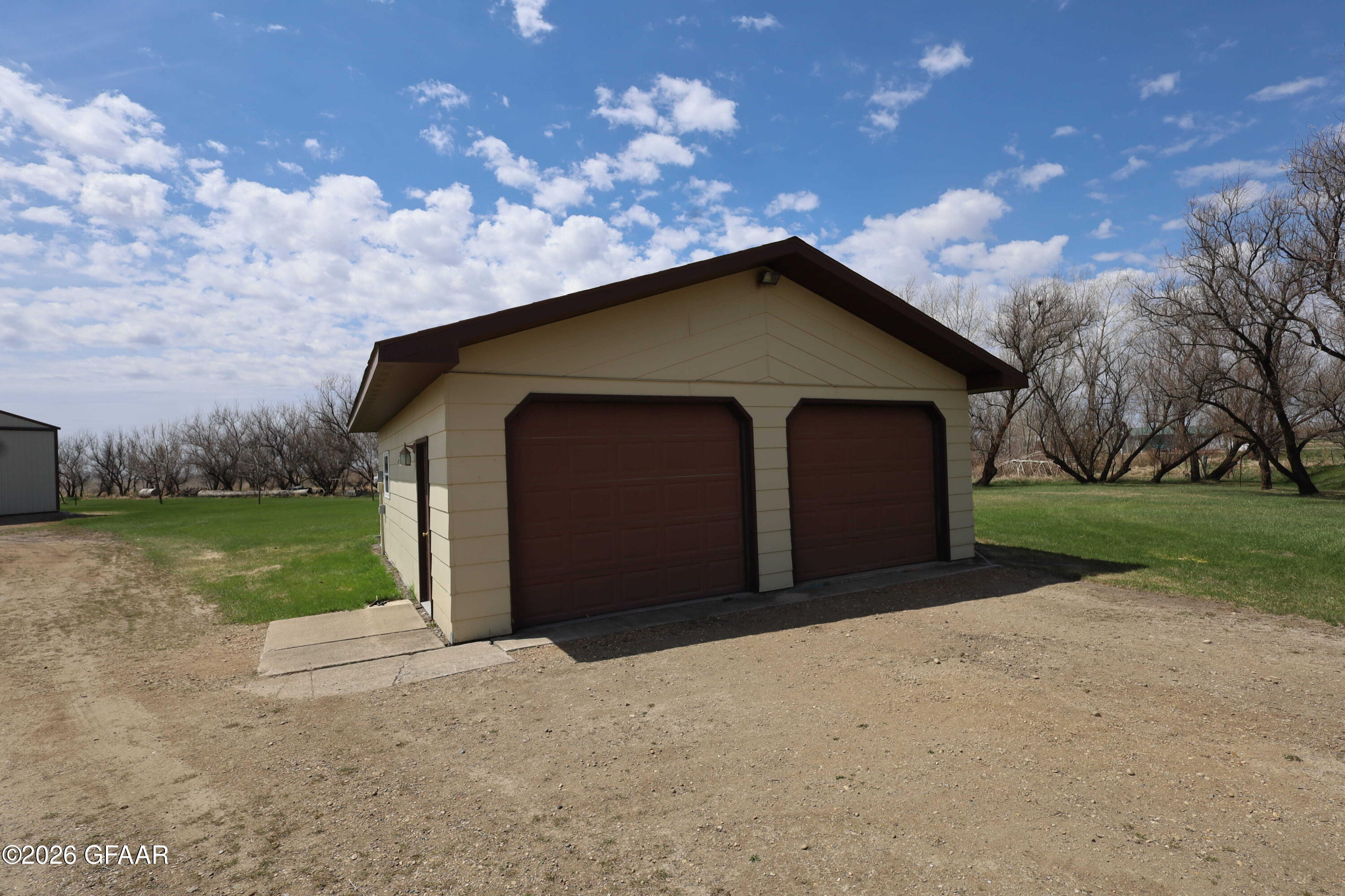 property viewer photo 18