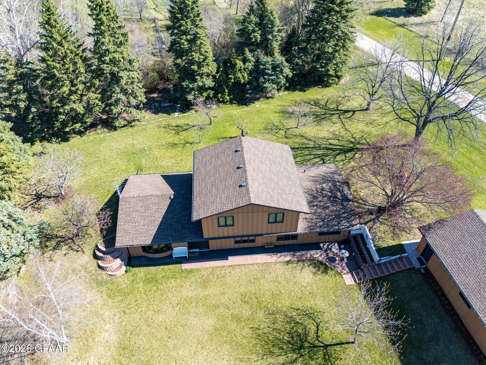 main property photo 39