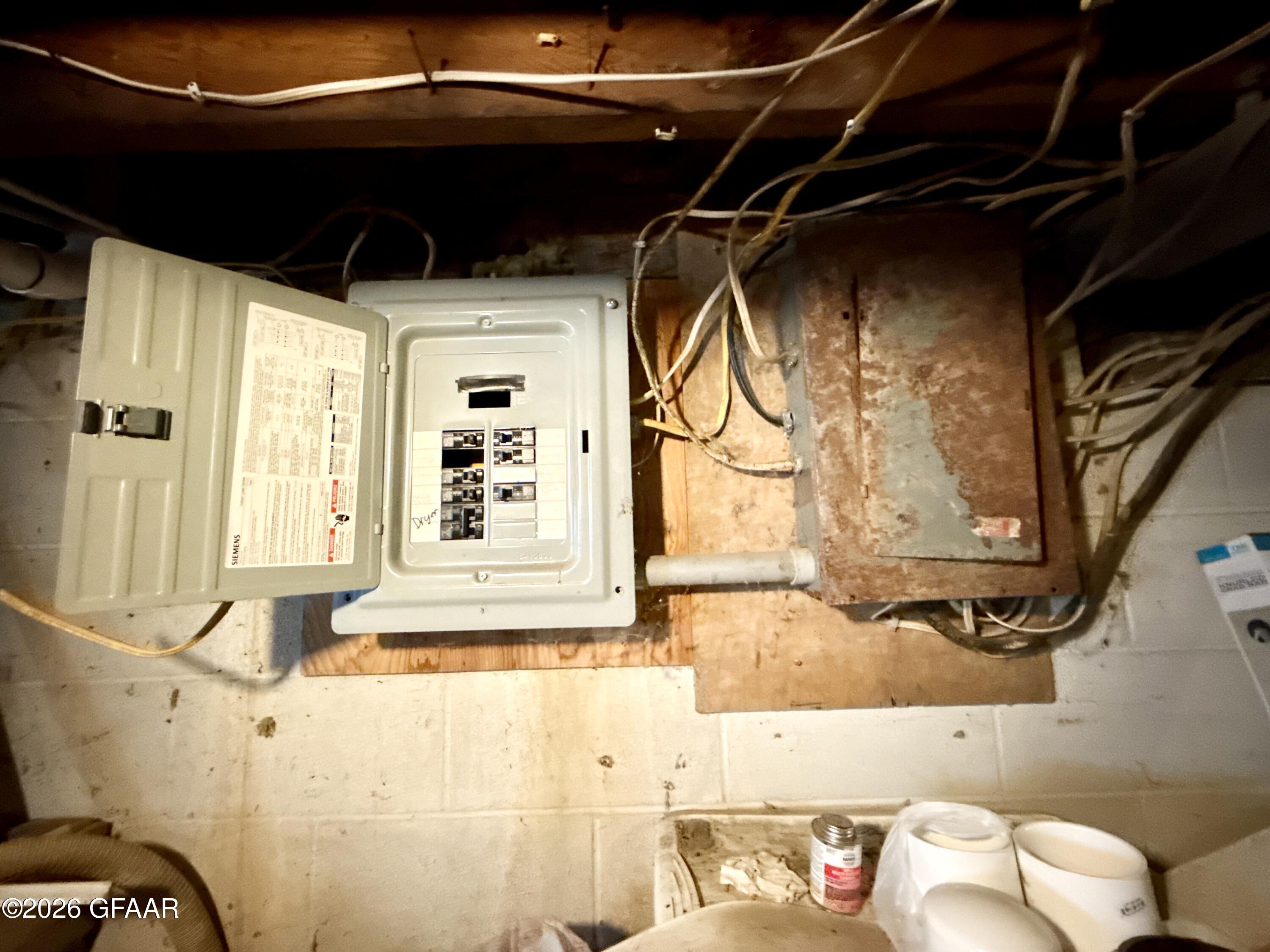 main property photo 18