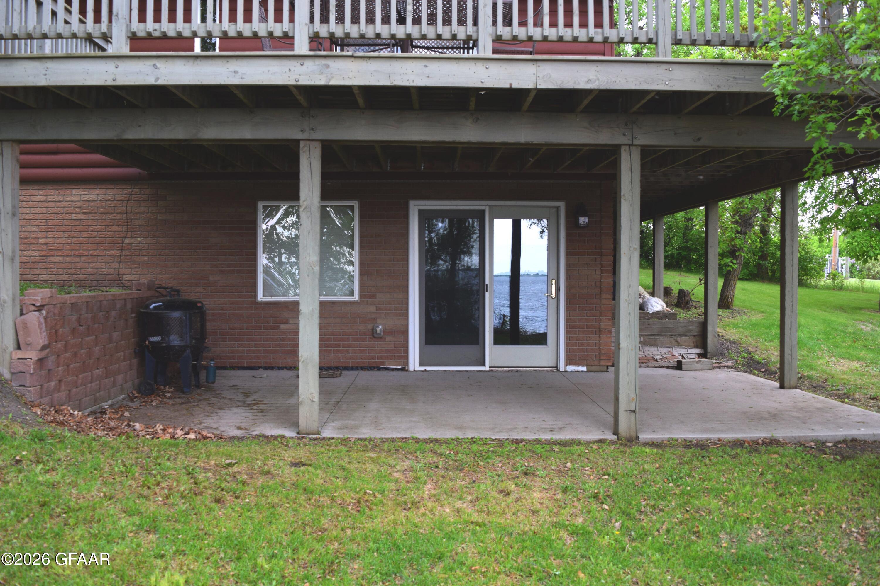 main property photo 75