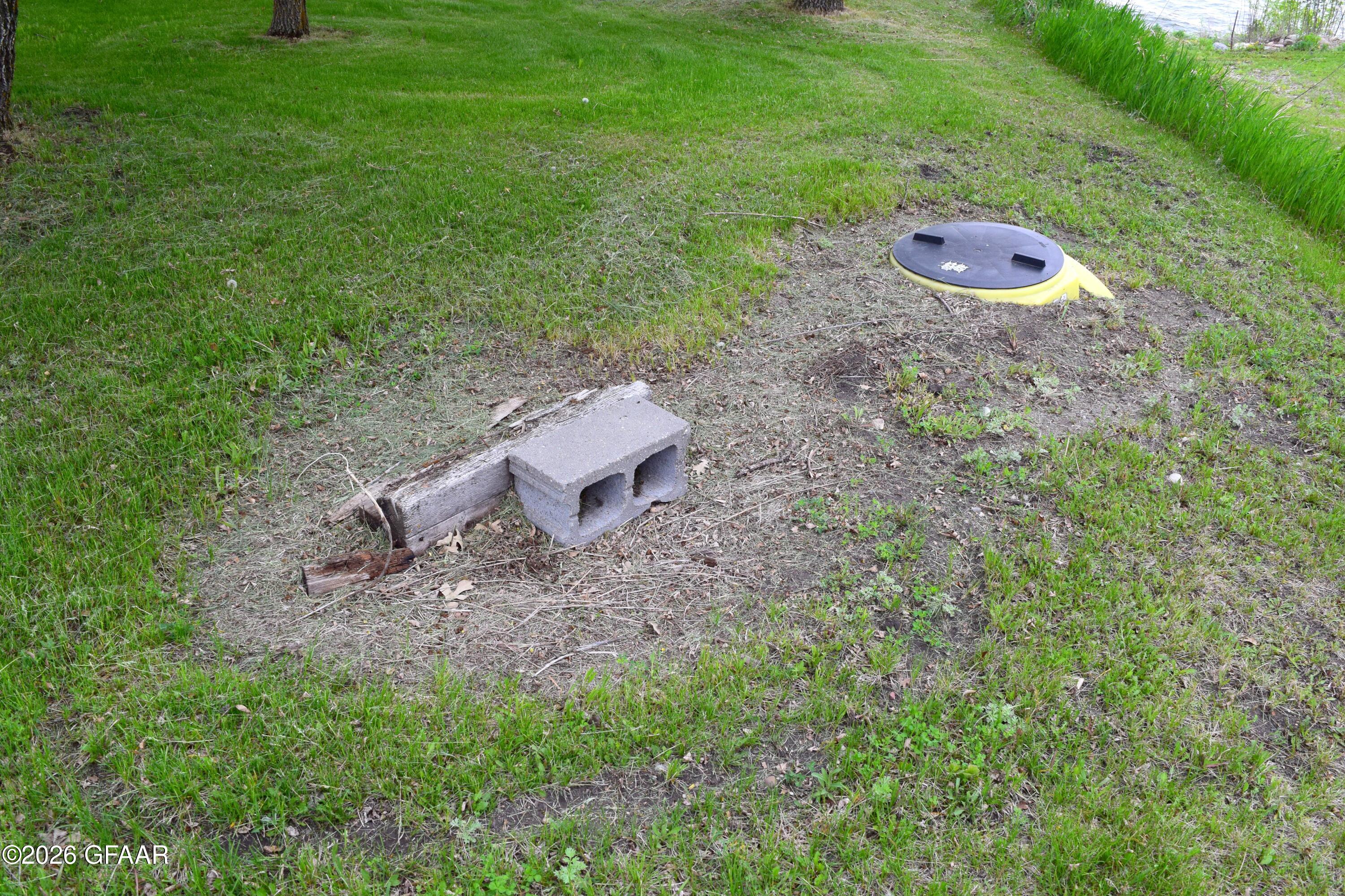 main property photo 90