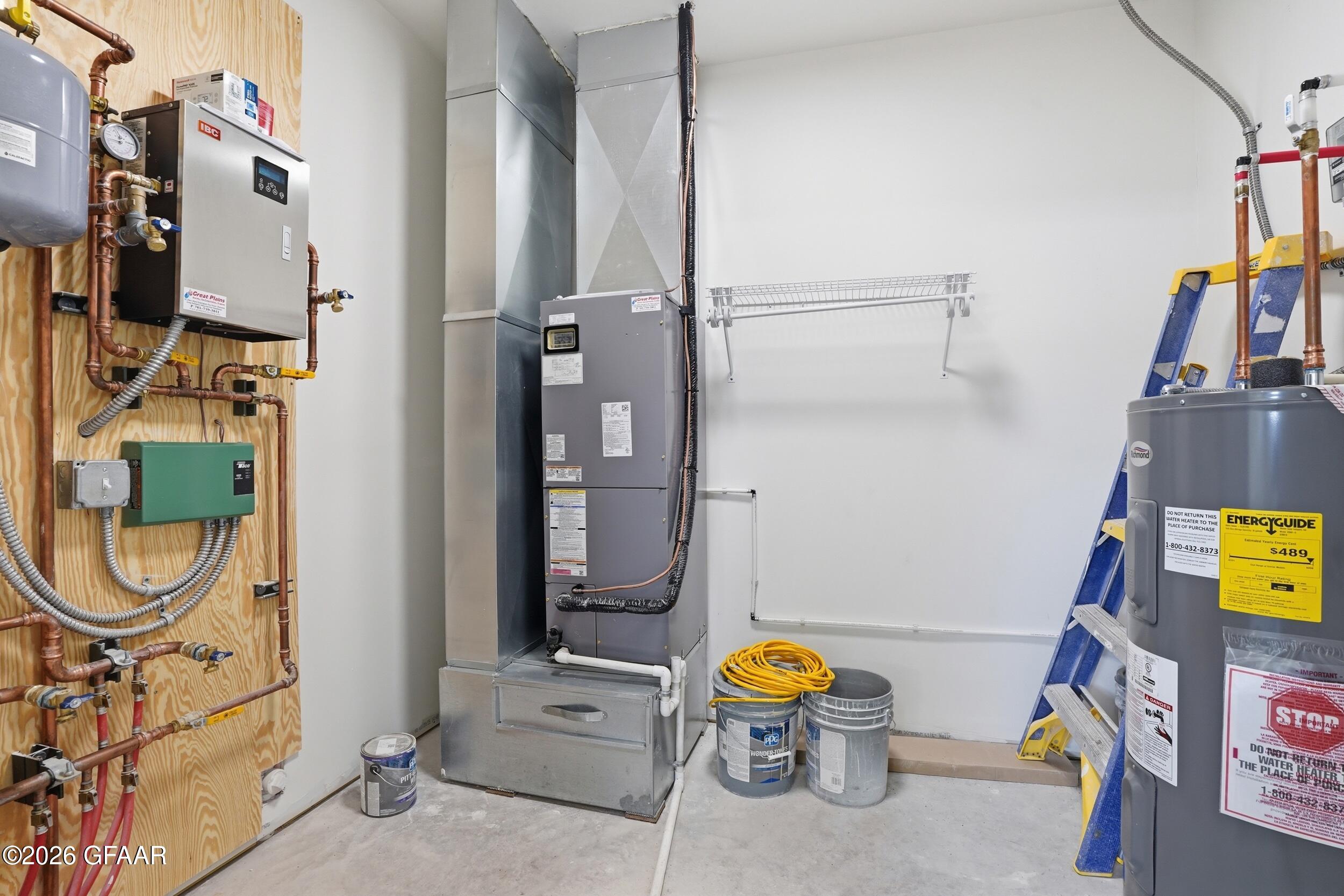 main property photo 21