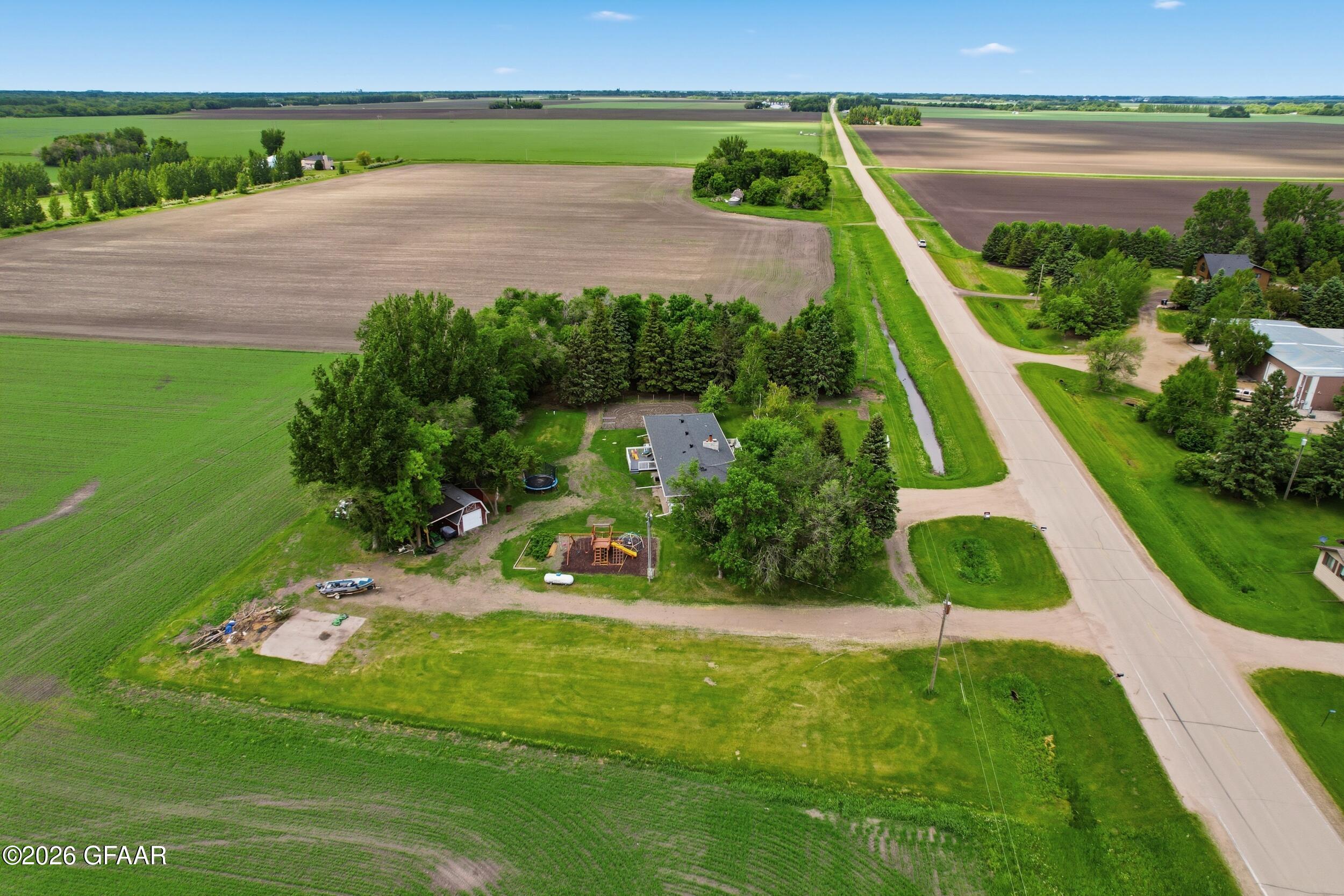 main property photo 46