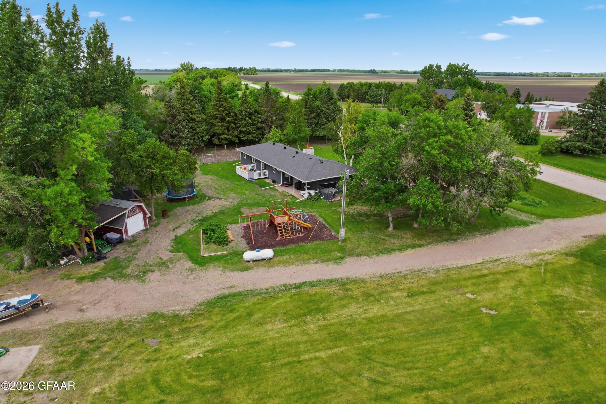 main property photo 47