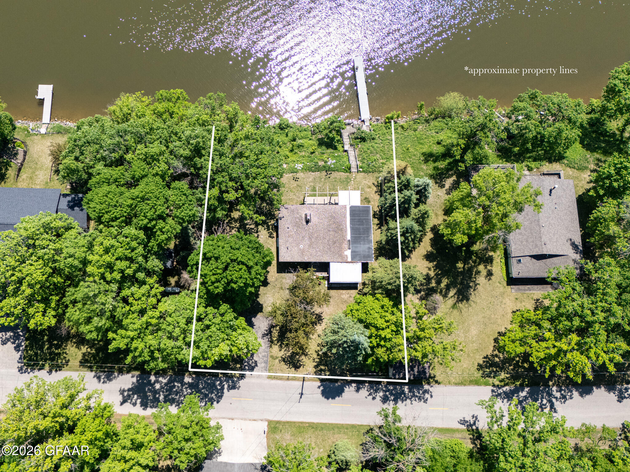 main property photo 24