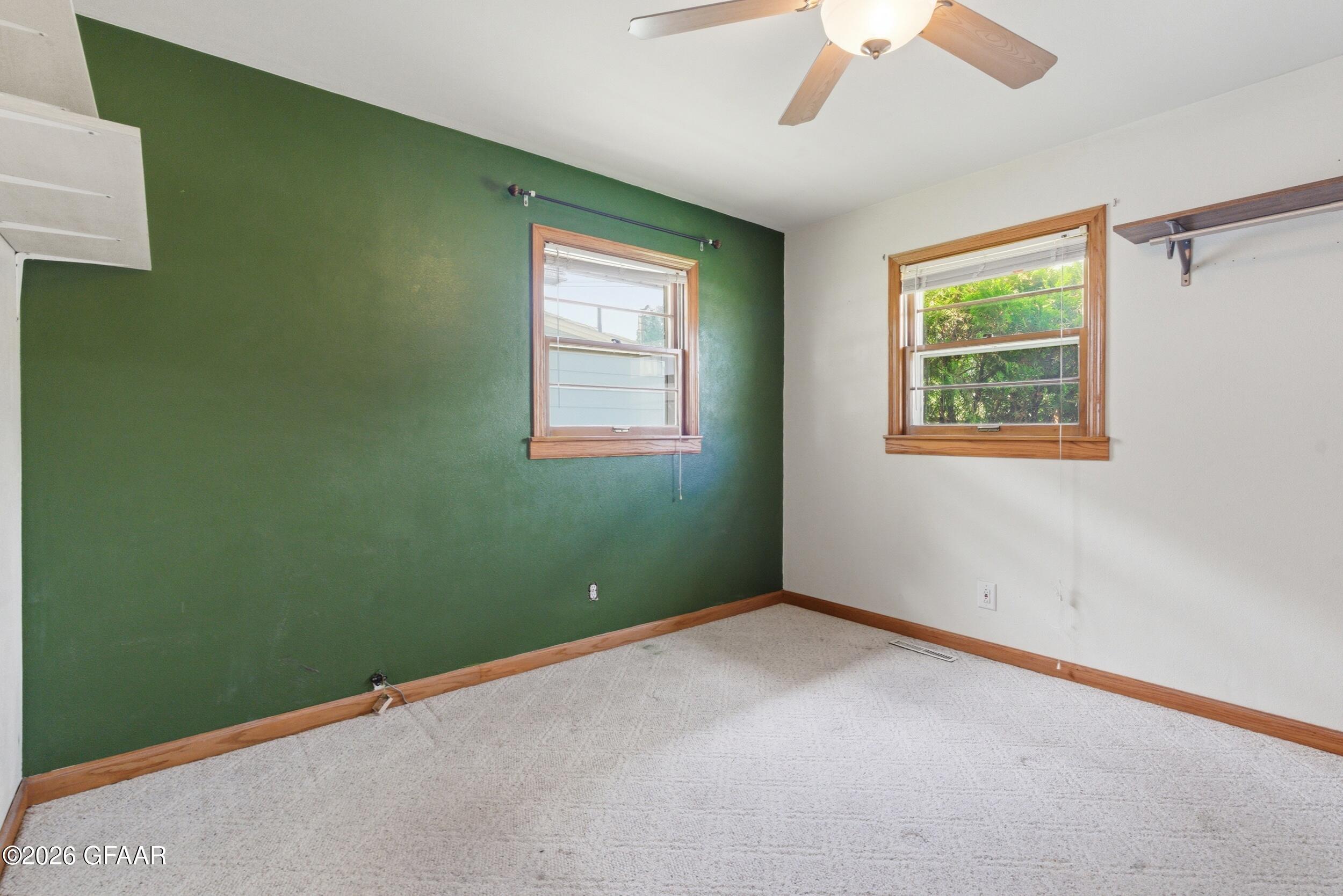property viewer photo 13