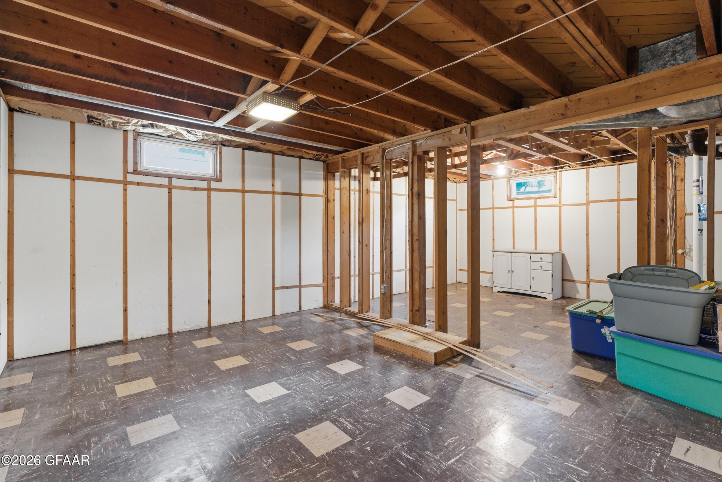 property viewer photo 16