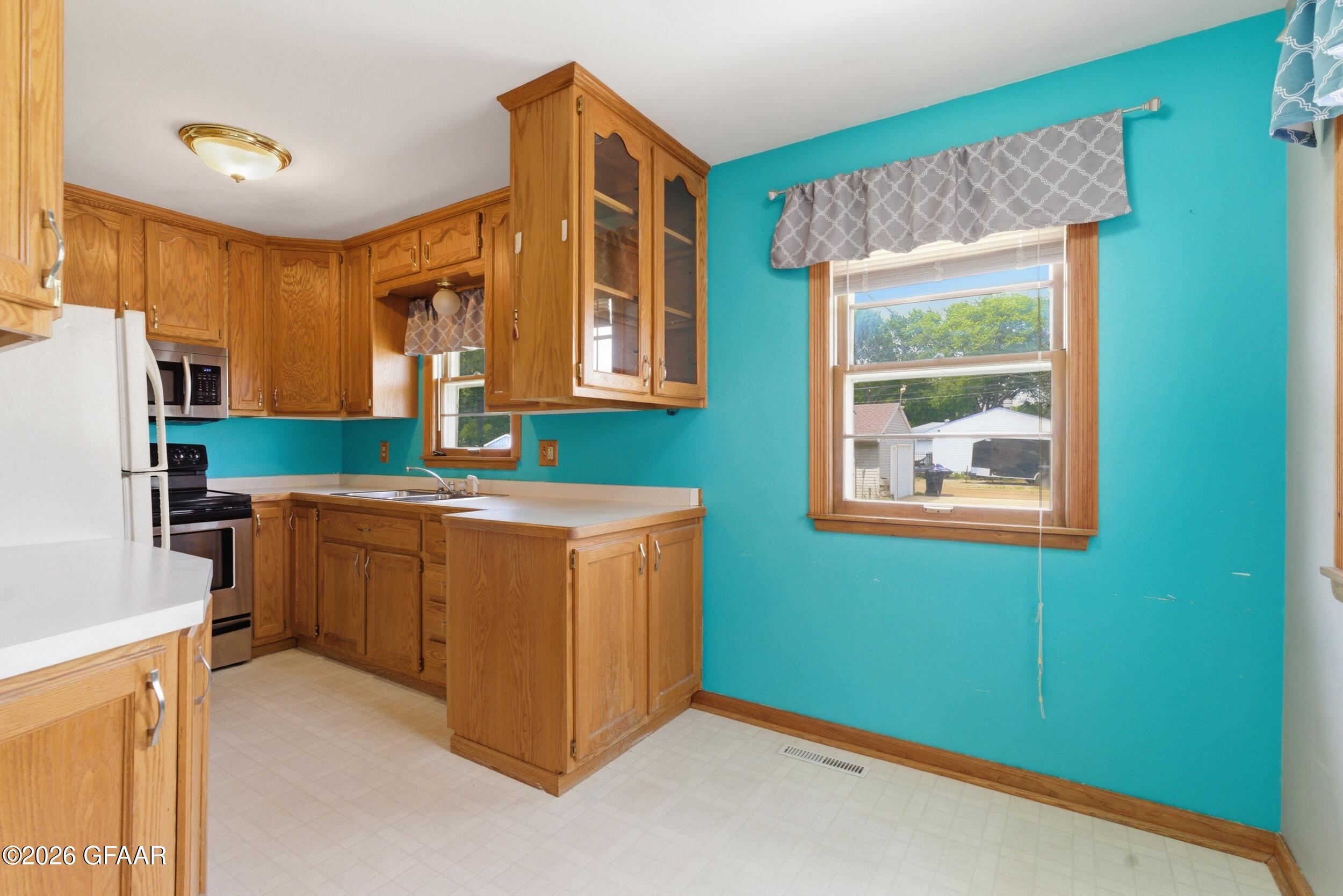 property viewer photo 7