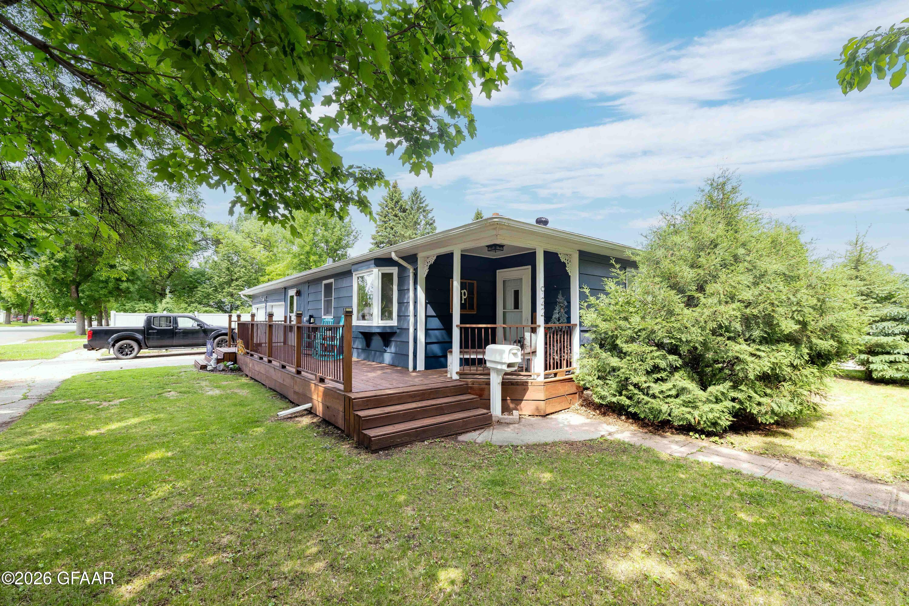 main property photo 3
