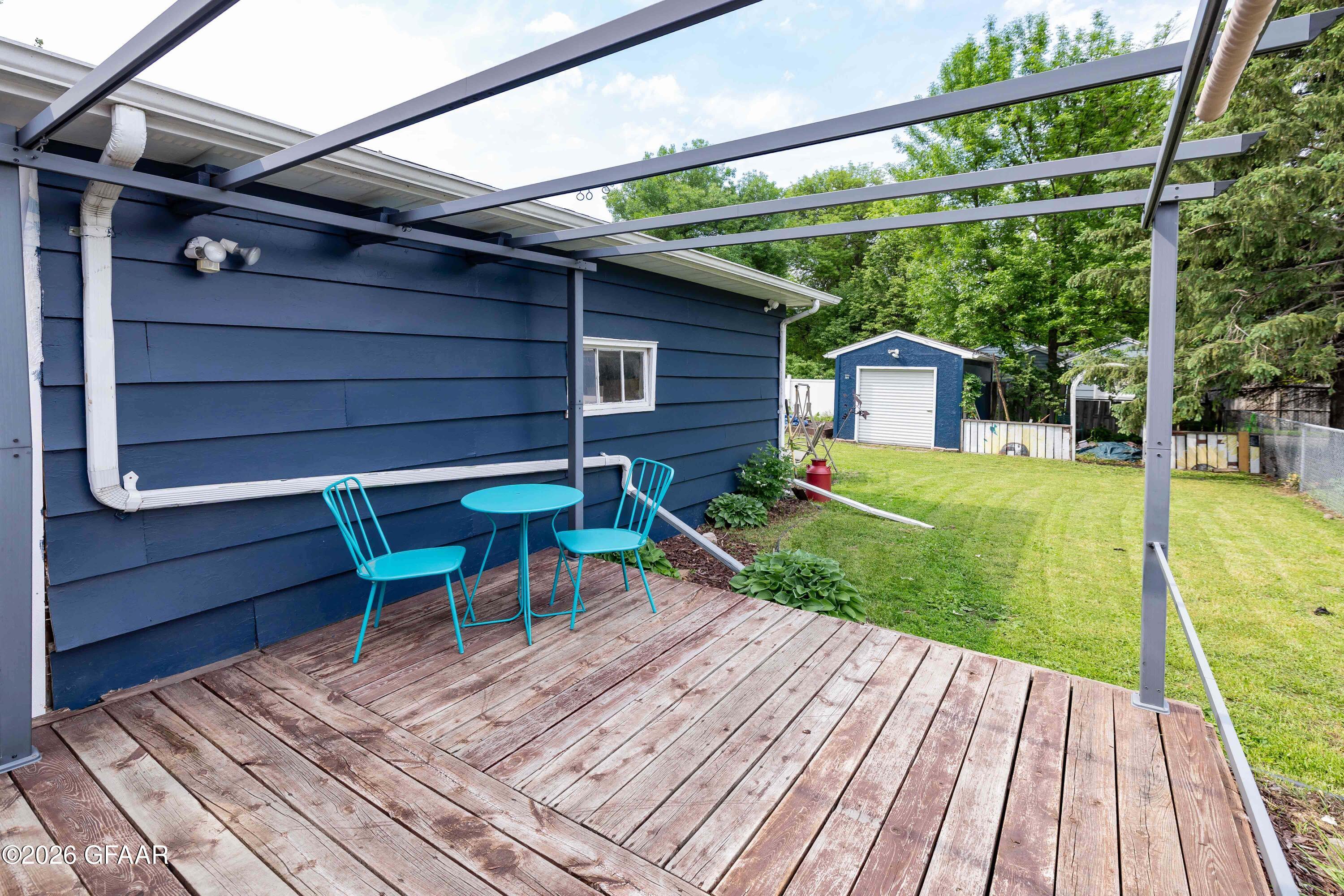 main property photo 41