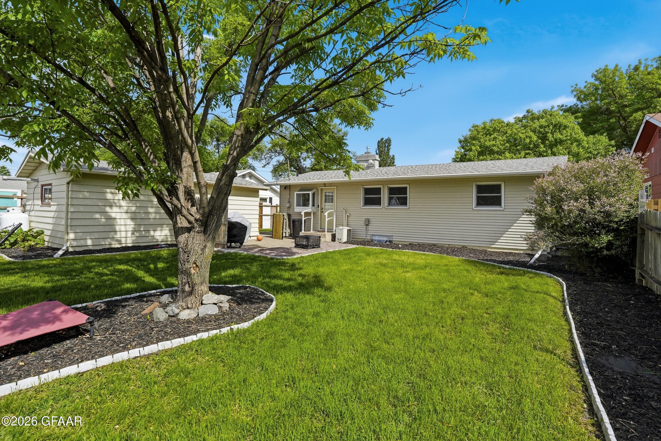 main property photo 26