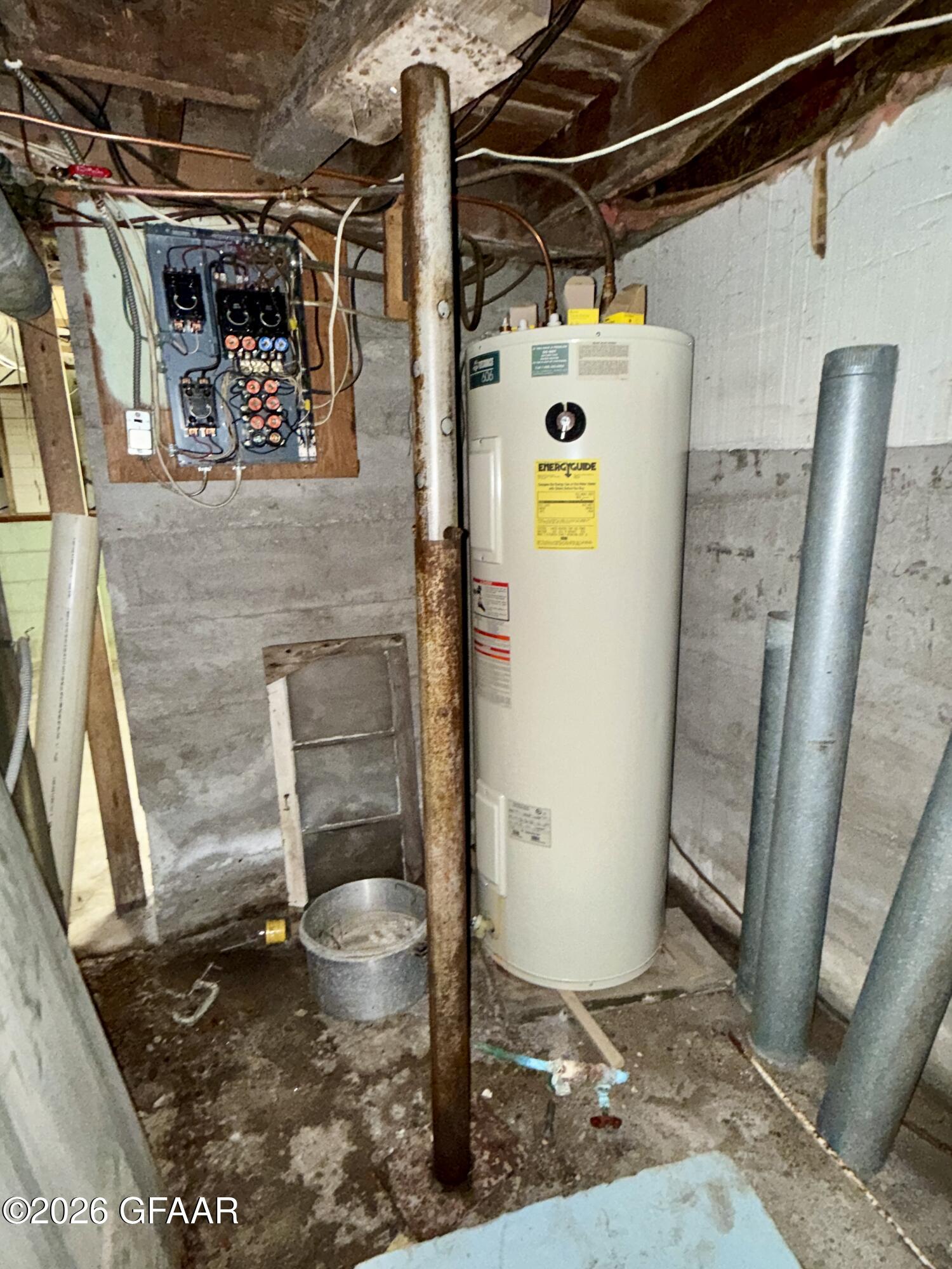 main property photo 17