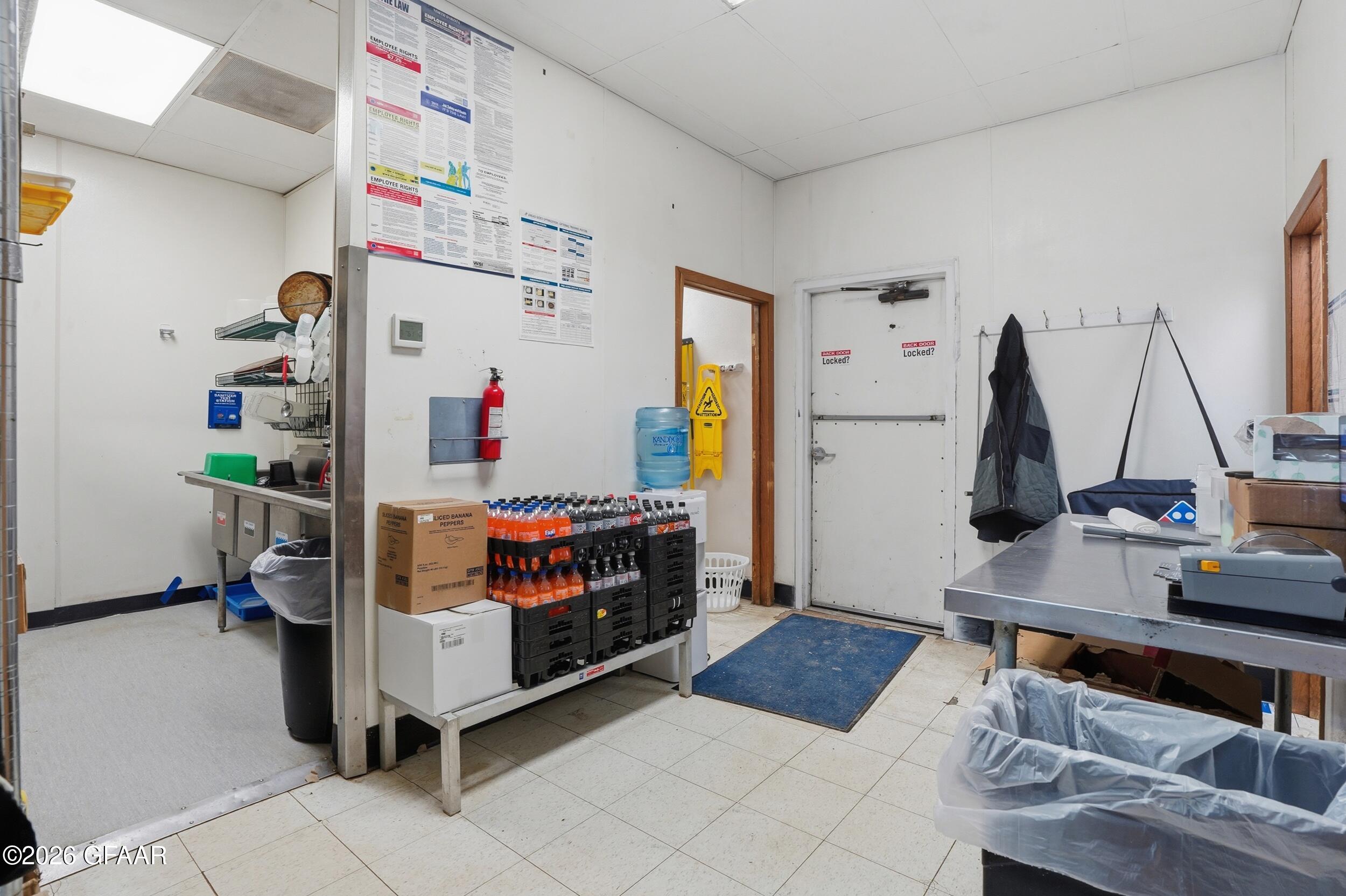 property viewer photo 8