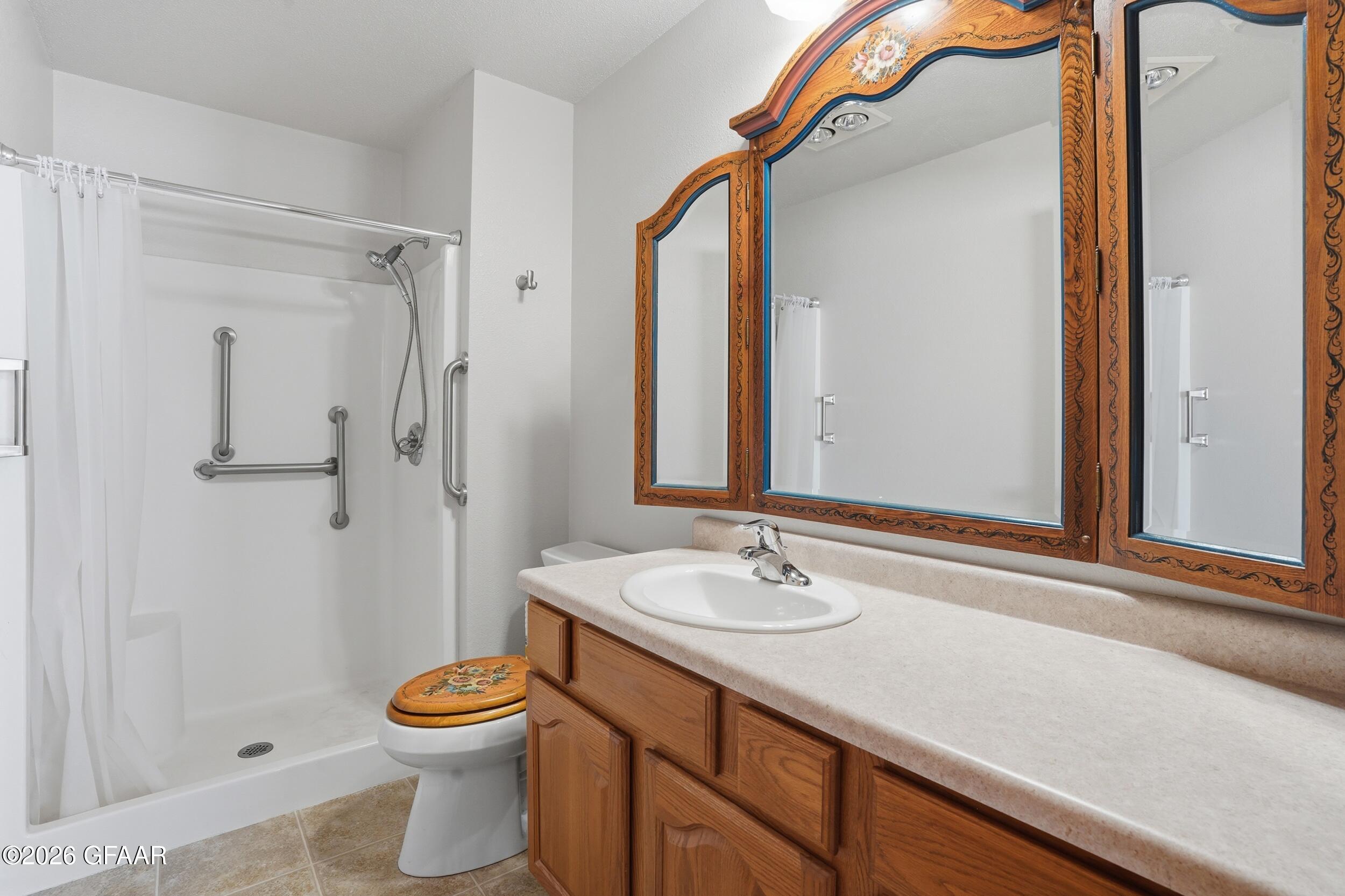 property viewer photo 15