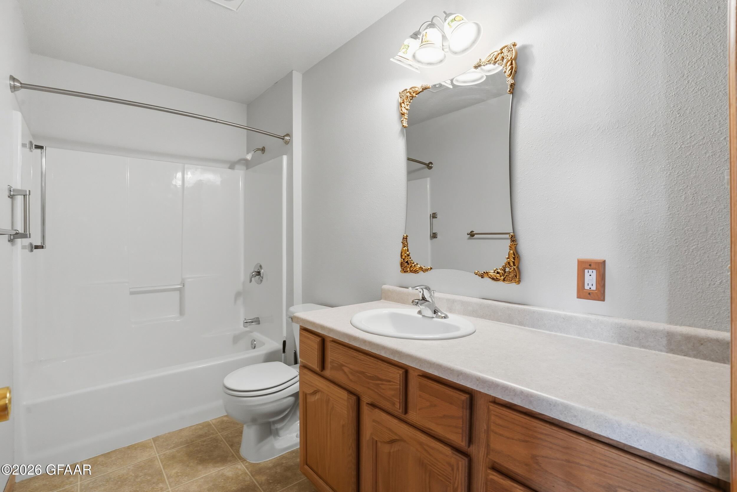 property viewer photo 19