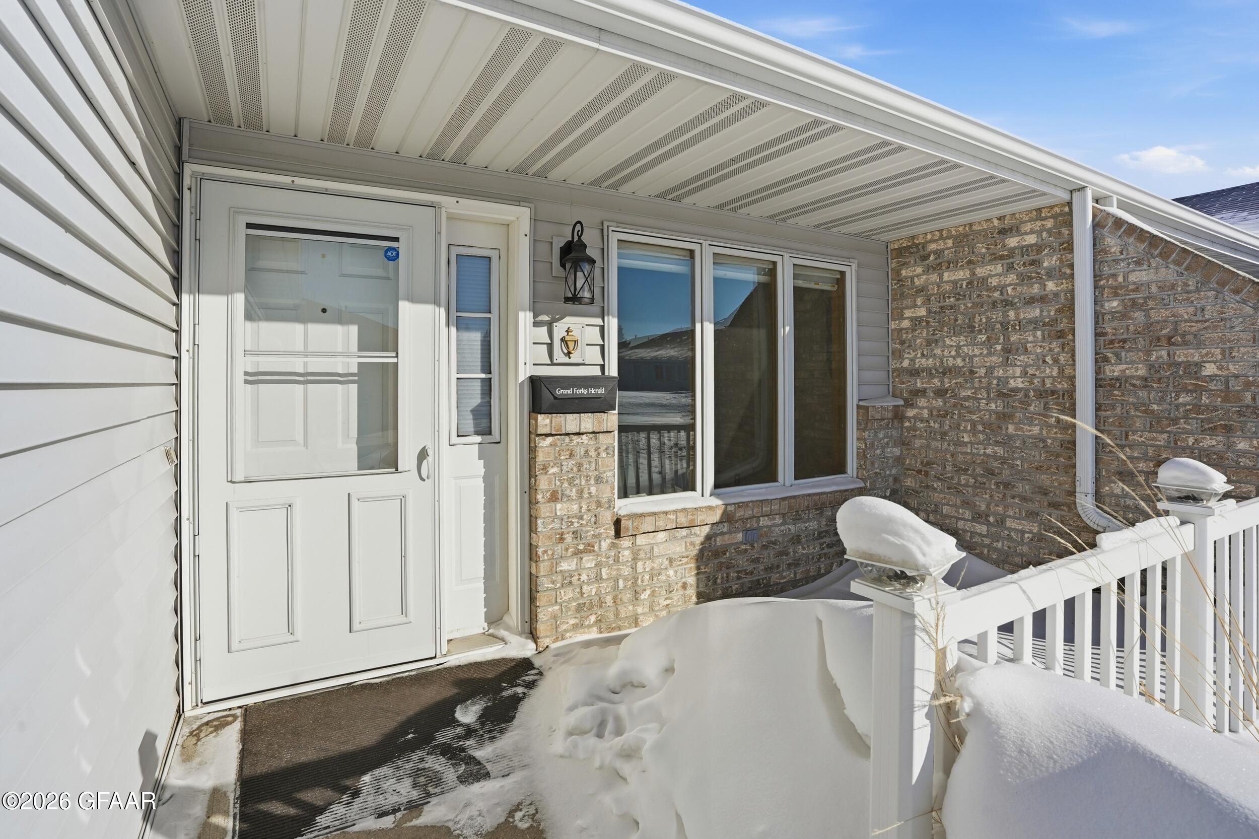 property viewer photo 2