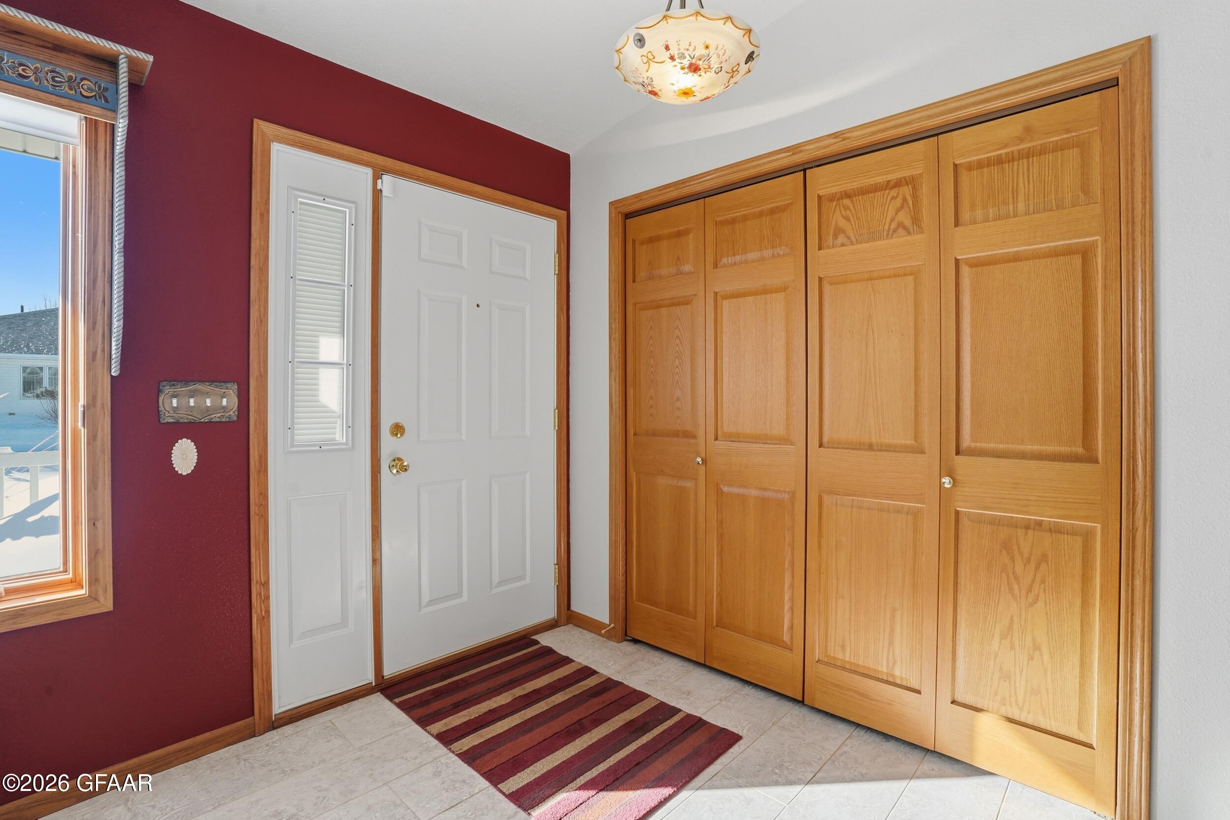 property viewer photo 3