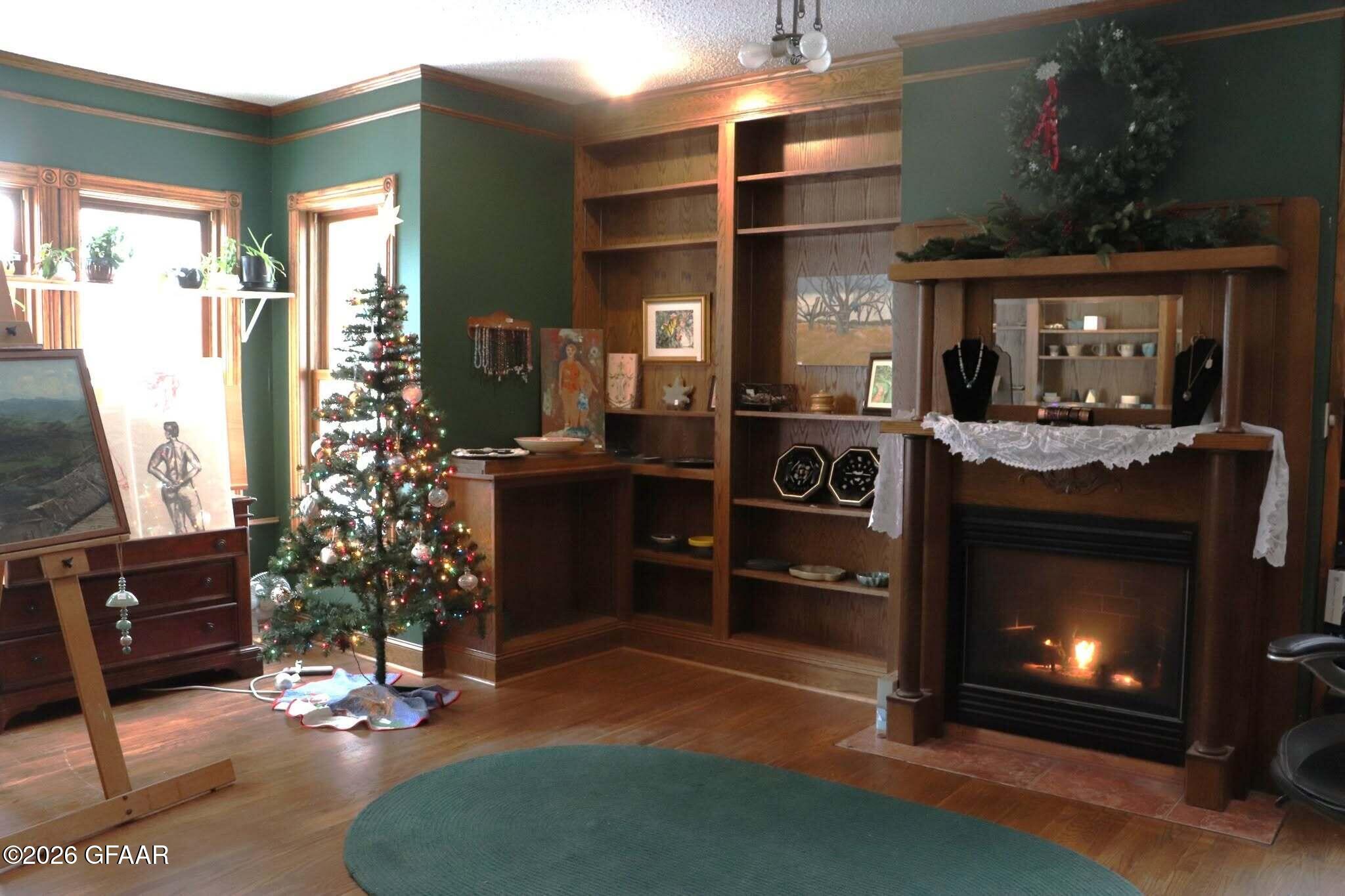 main property photo 6