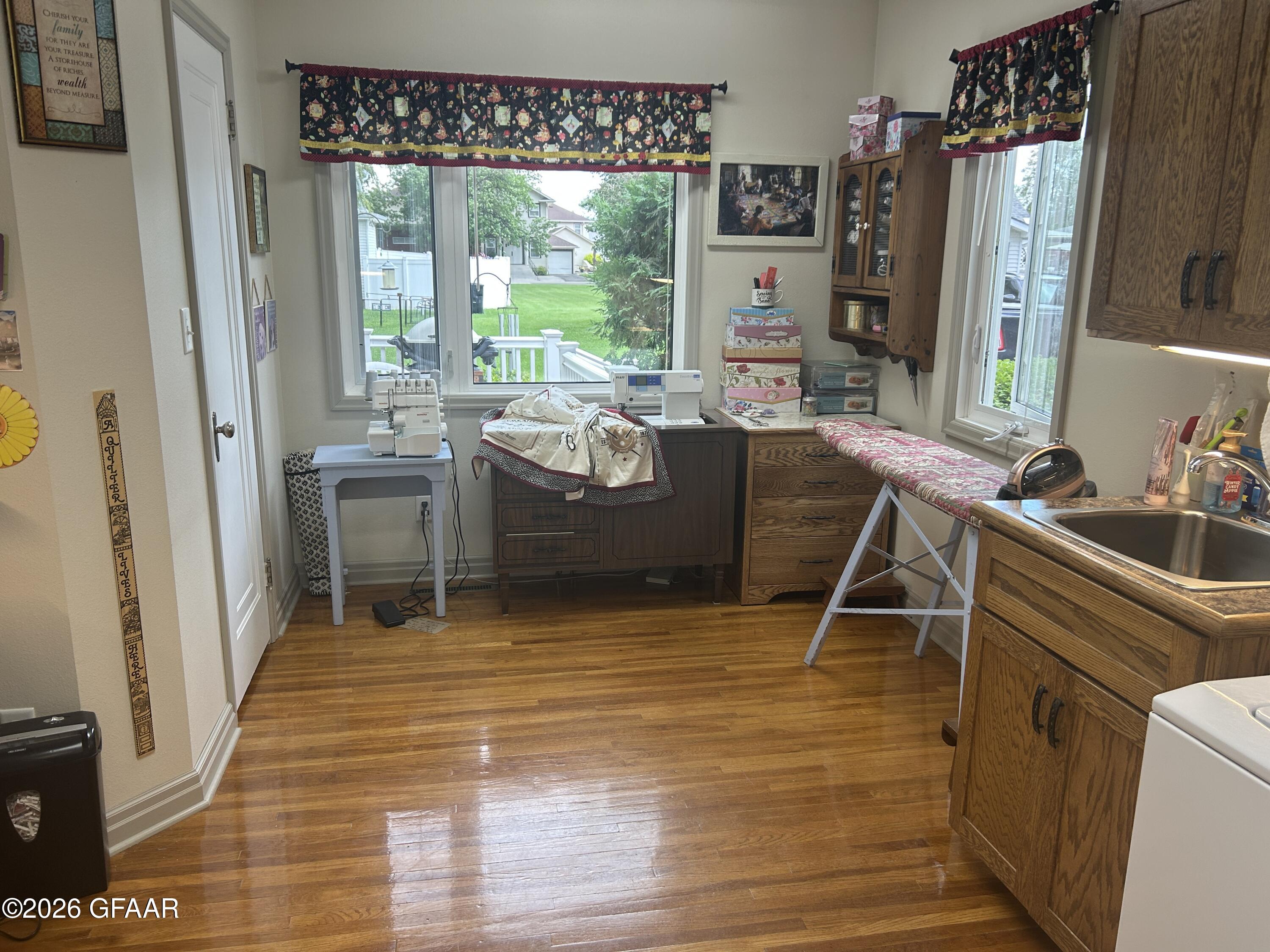 main property photo 19
