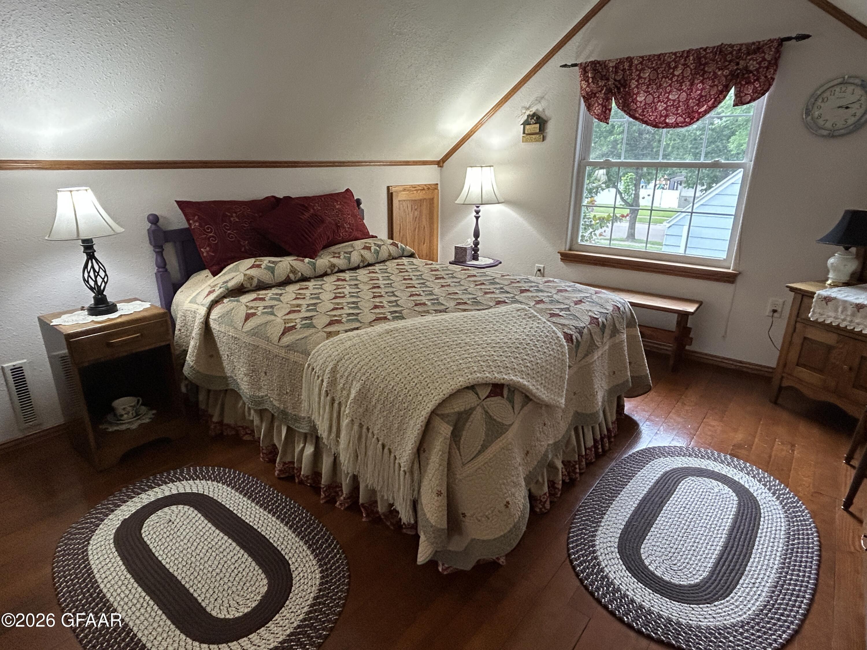 main property photo 26