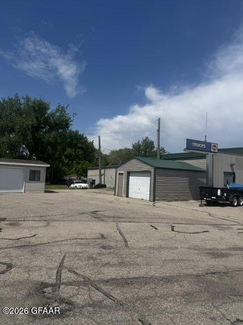 main property photo 10