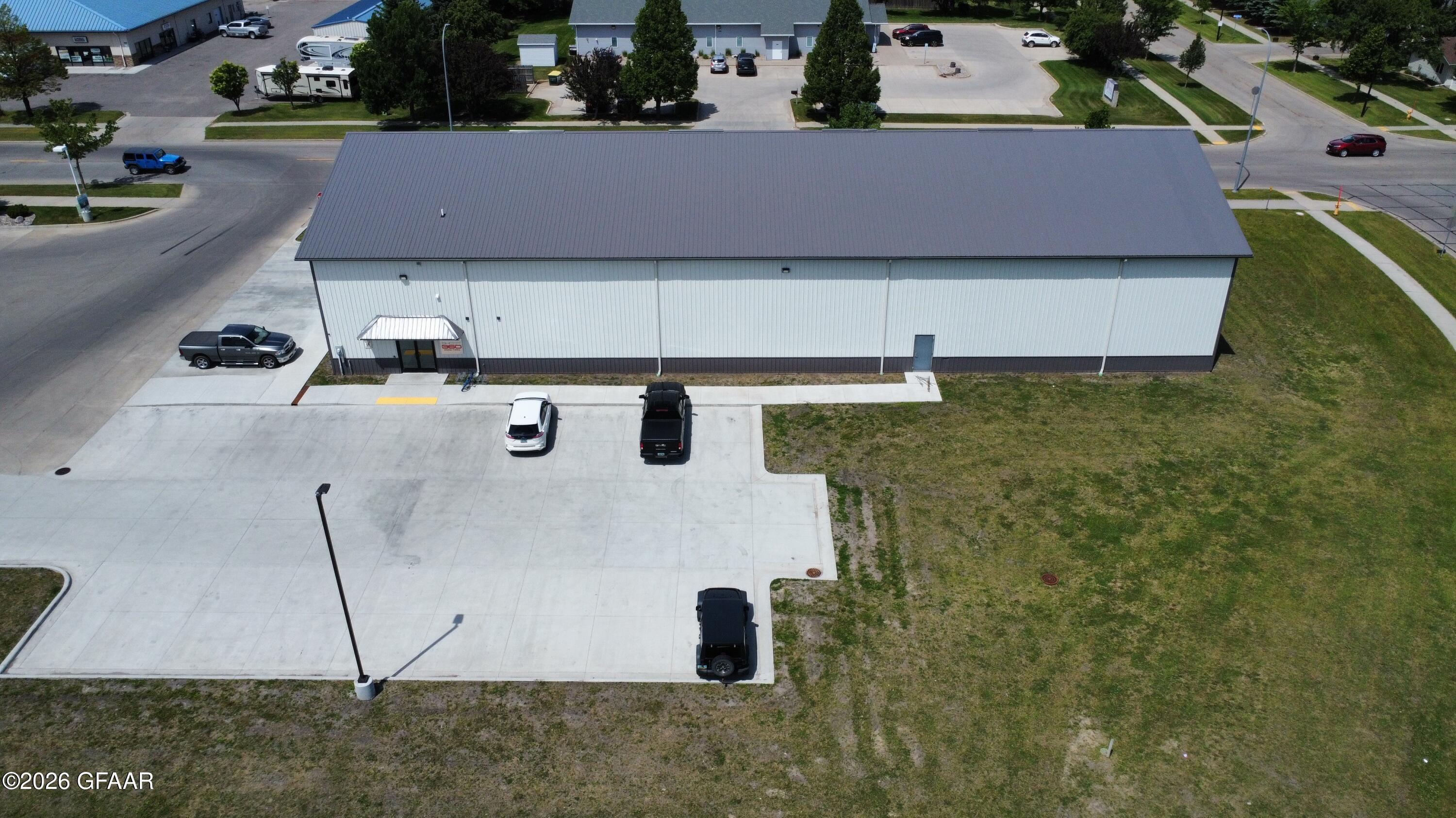 main property photo 5