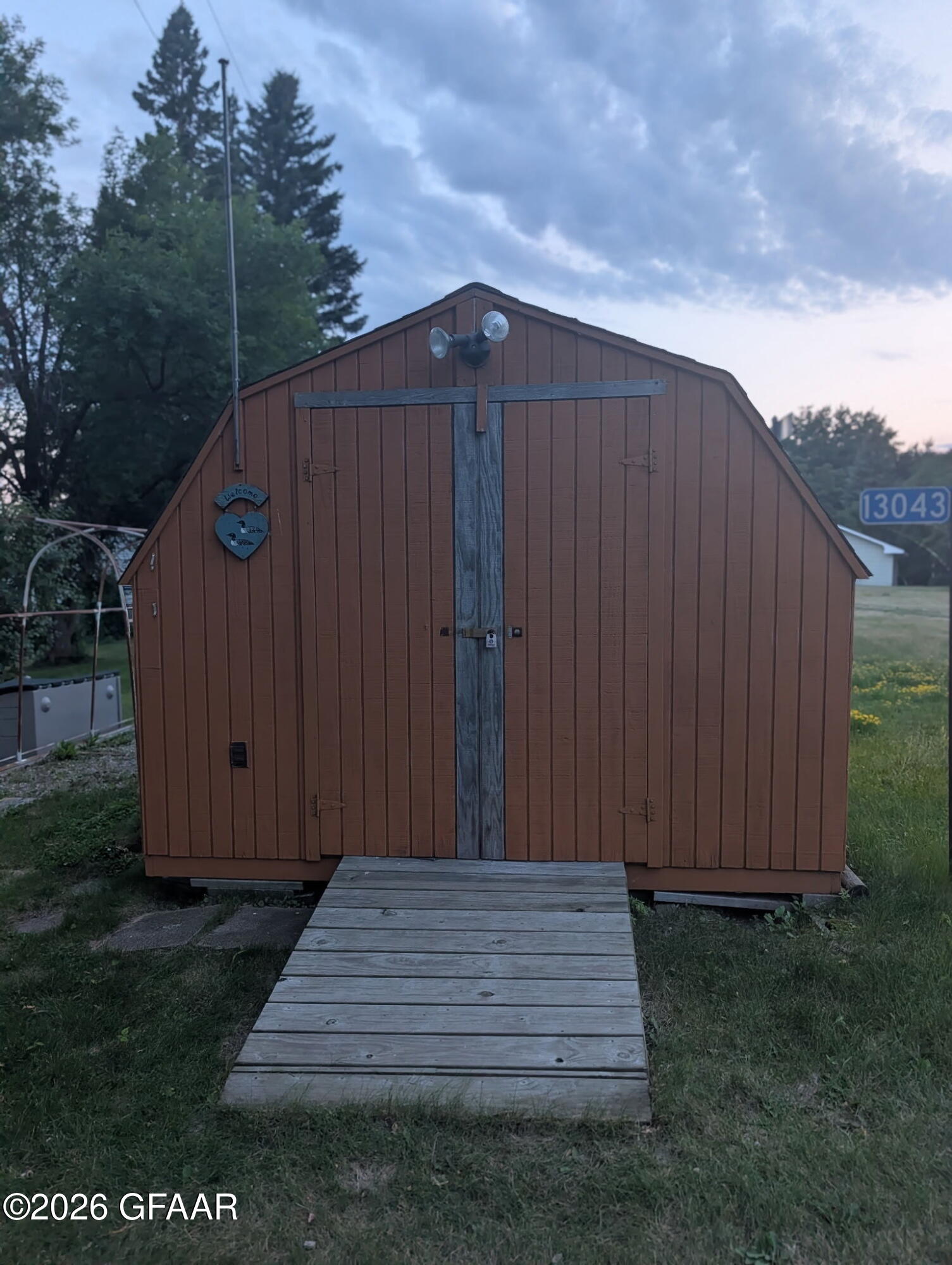 main property photo 14