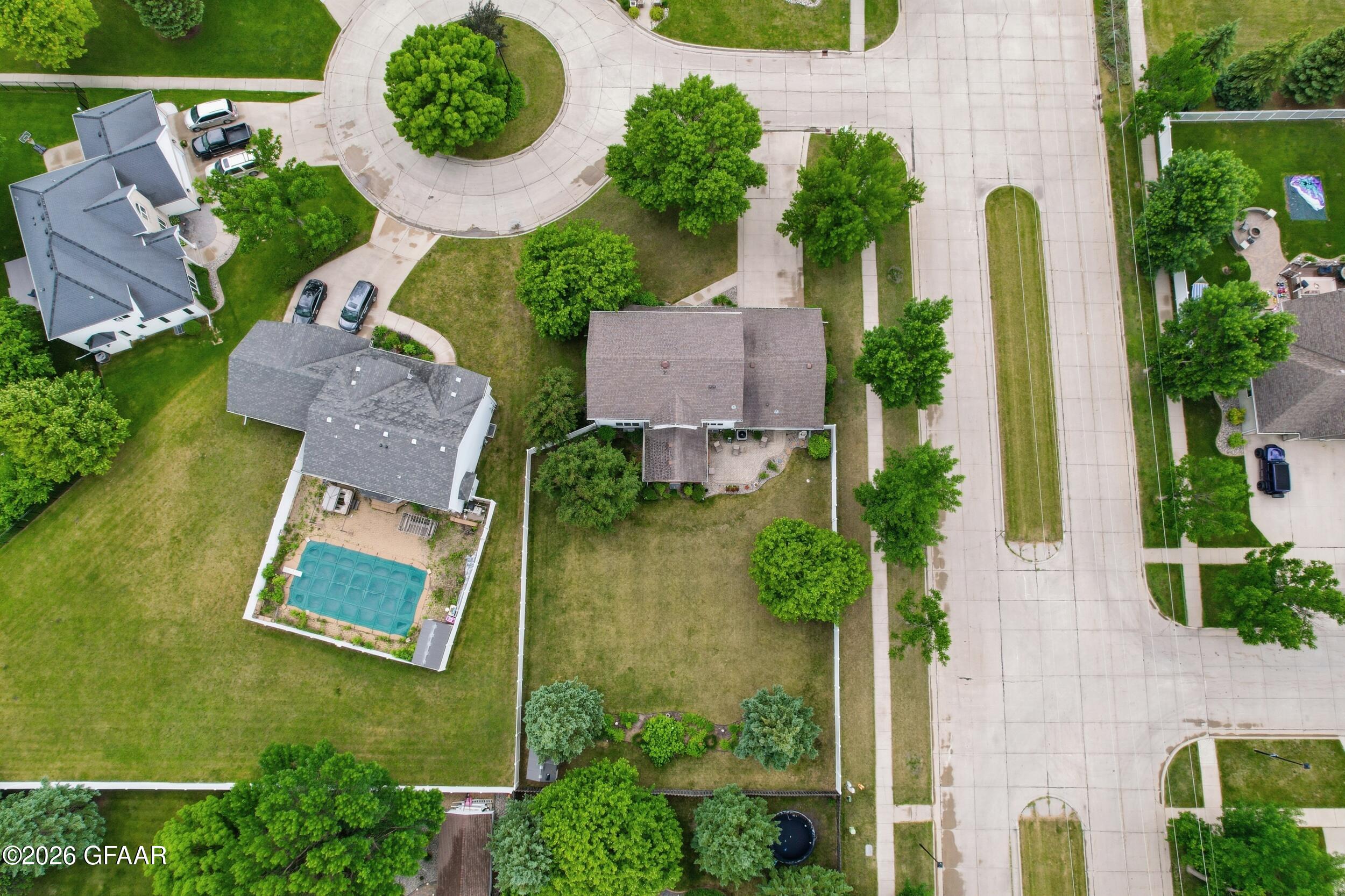 main property photo 45