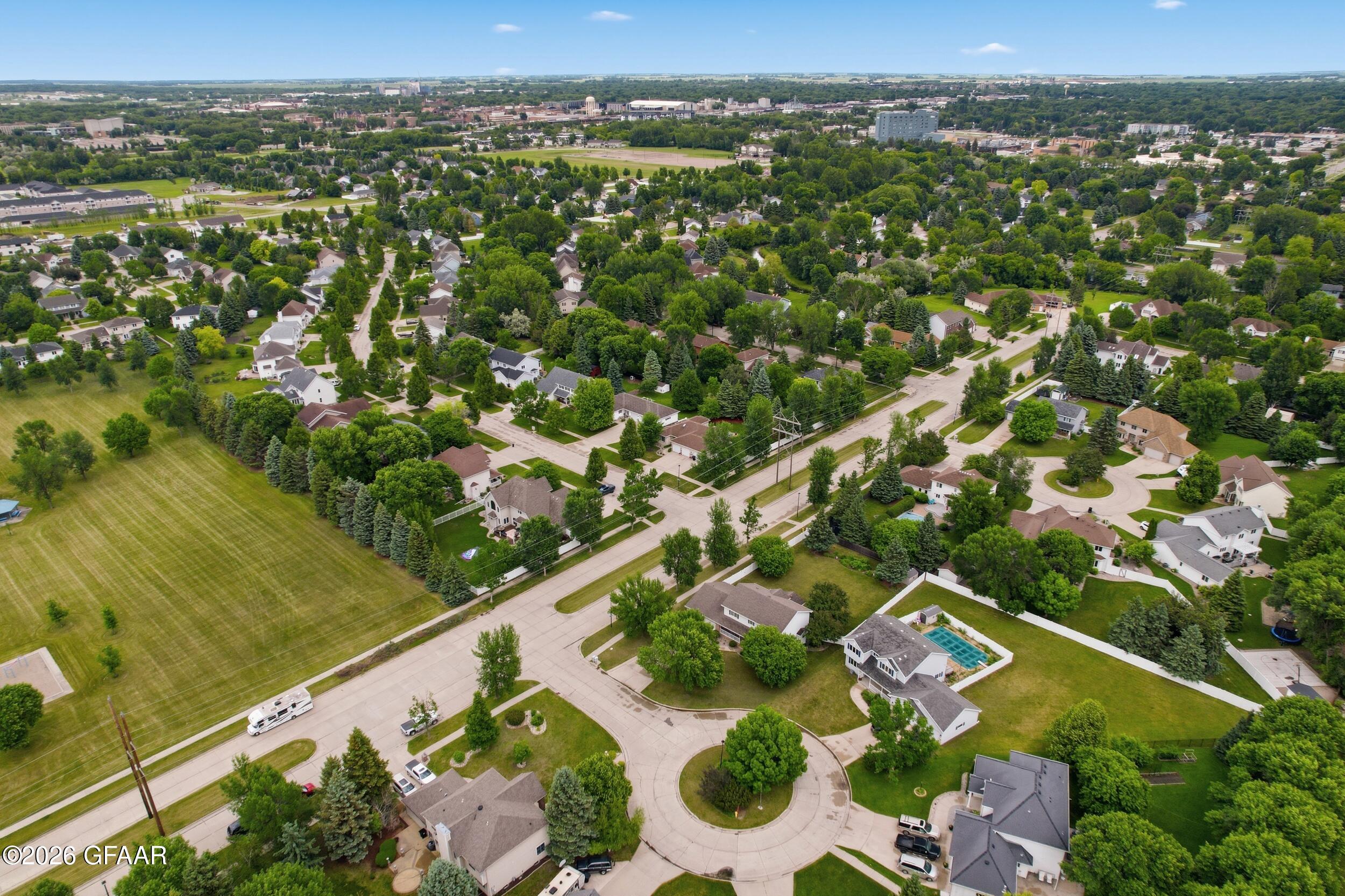 main property photo 50
