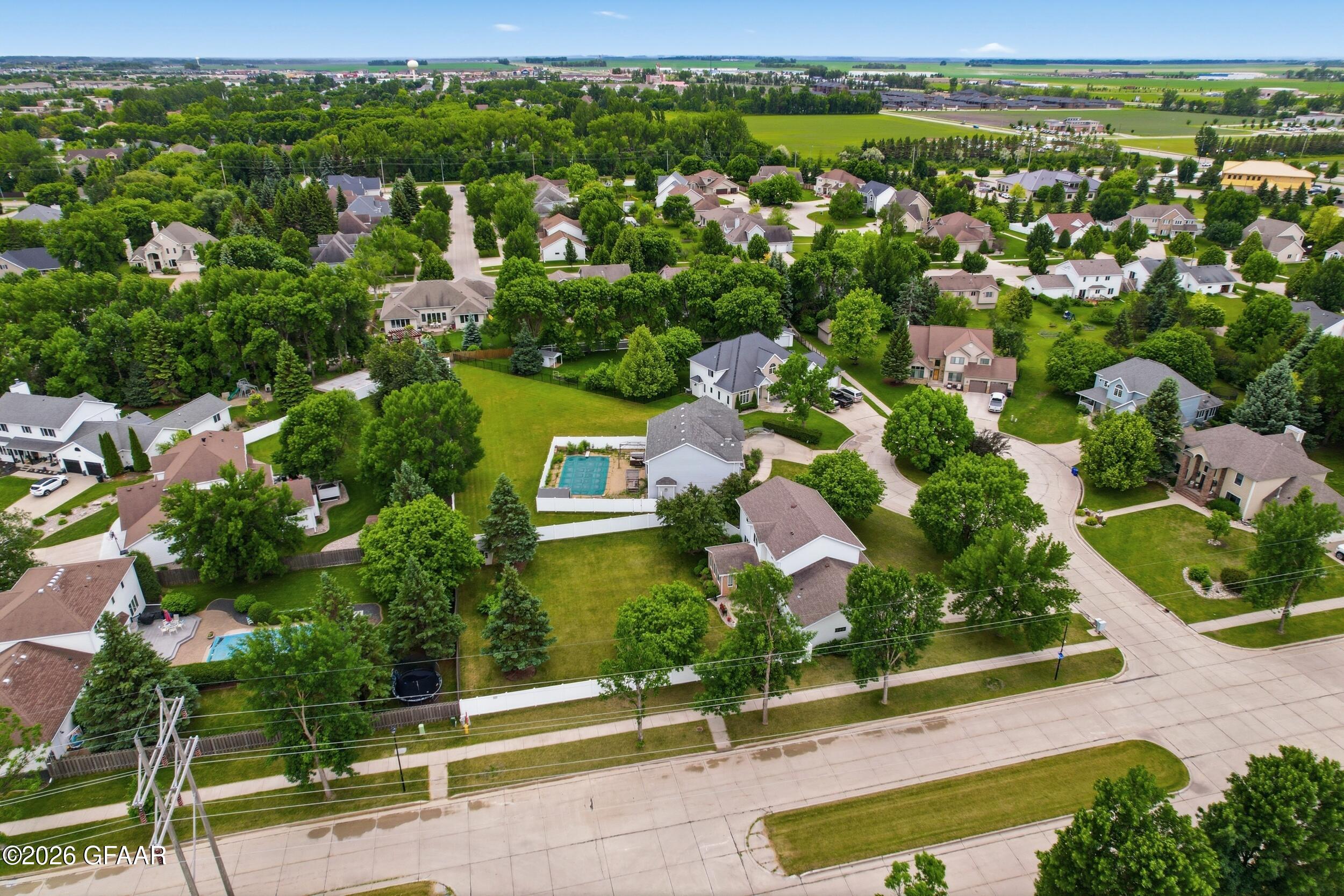 main property photo 51