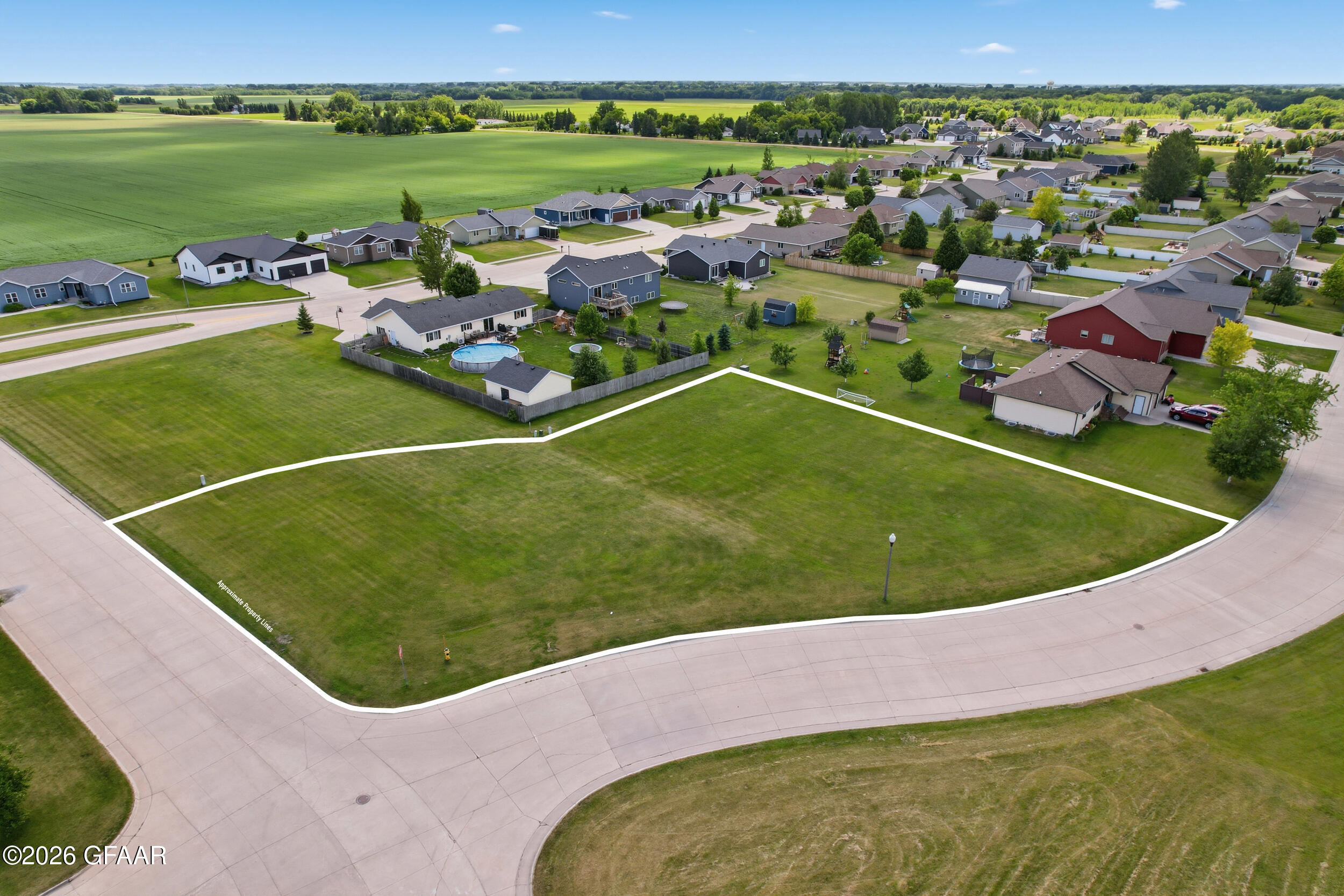 main property photo 2