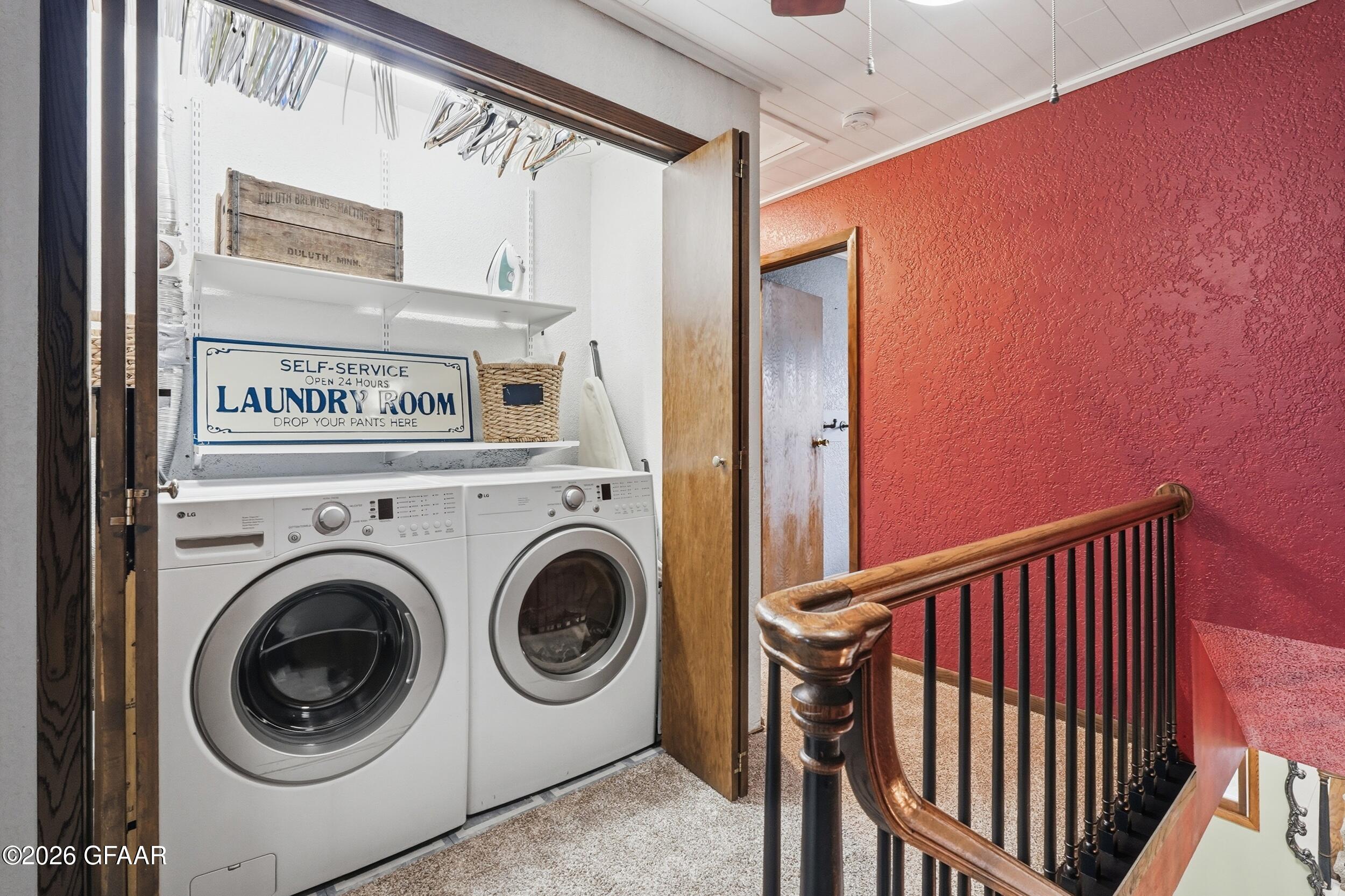 property viewer photo 12