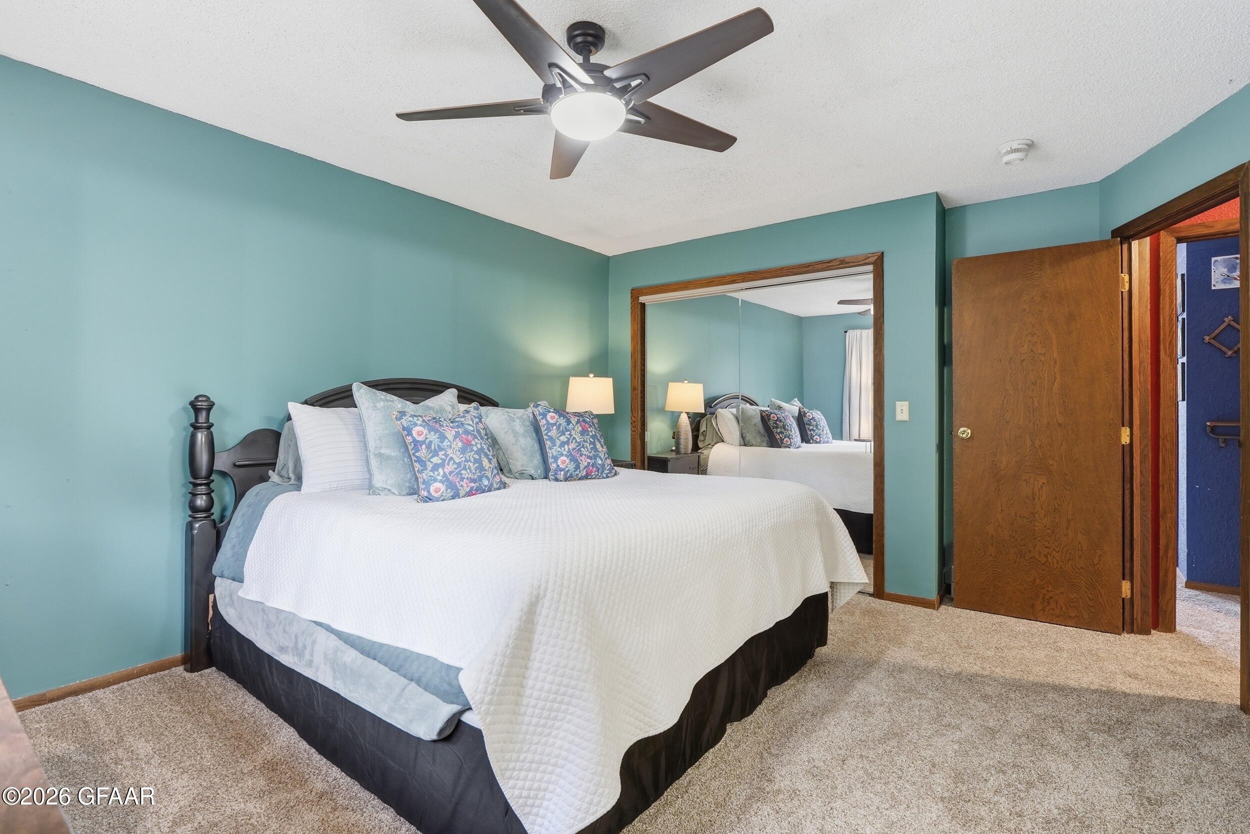 property viewer photo 20