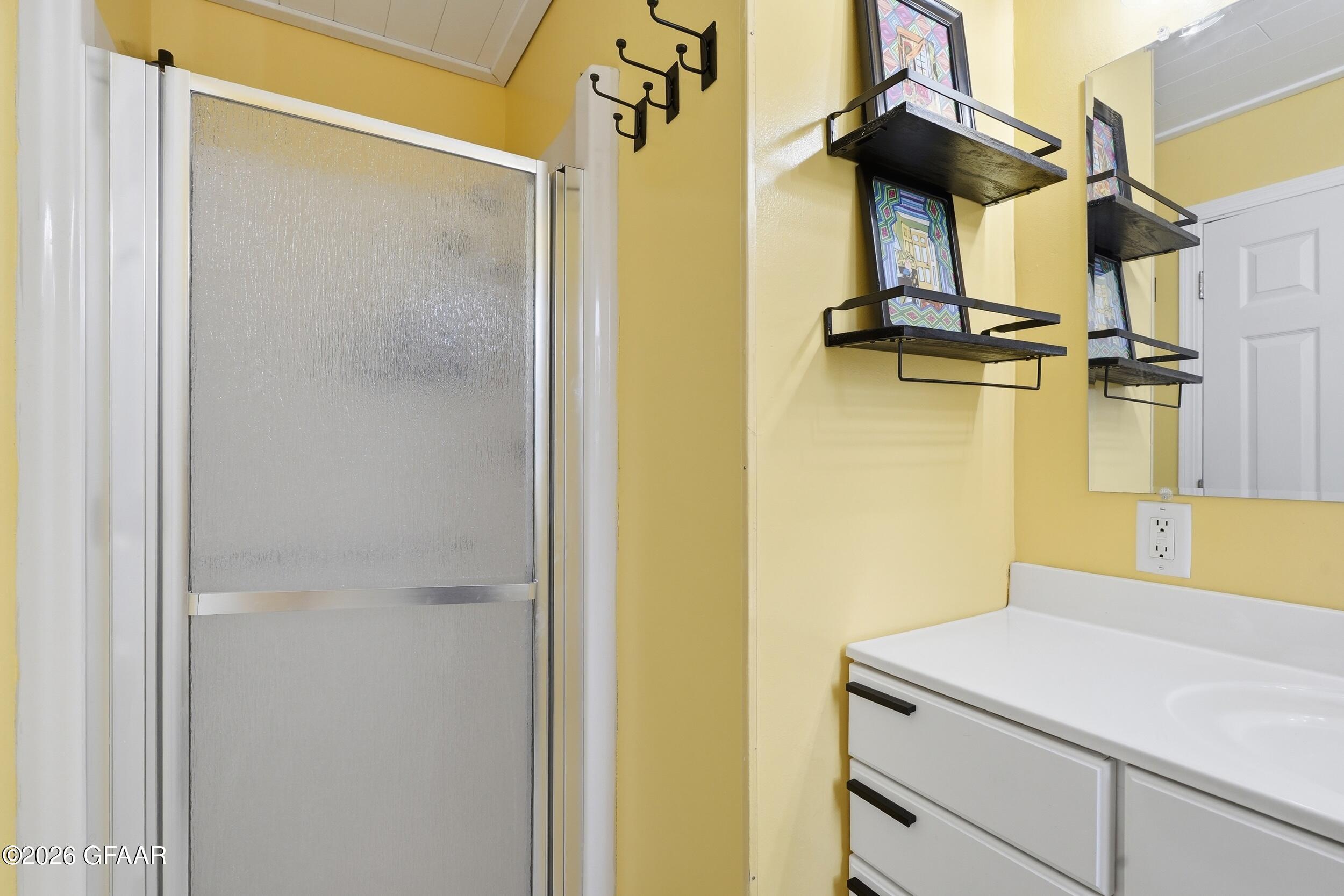 property viewer photo 22