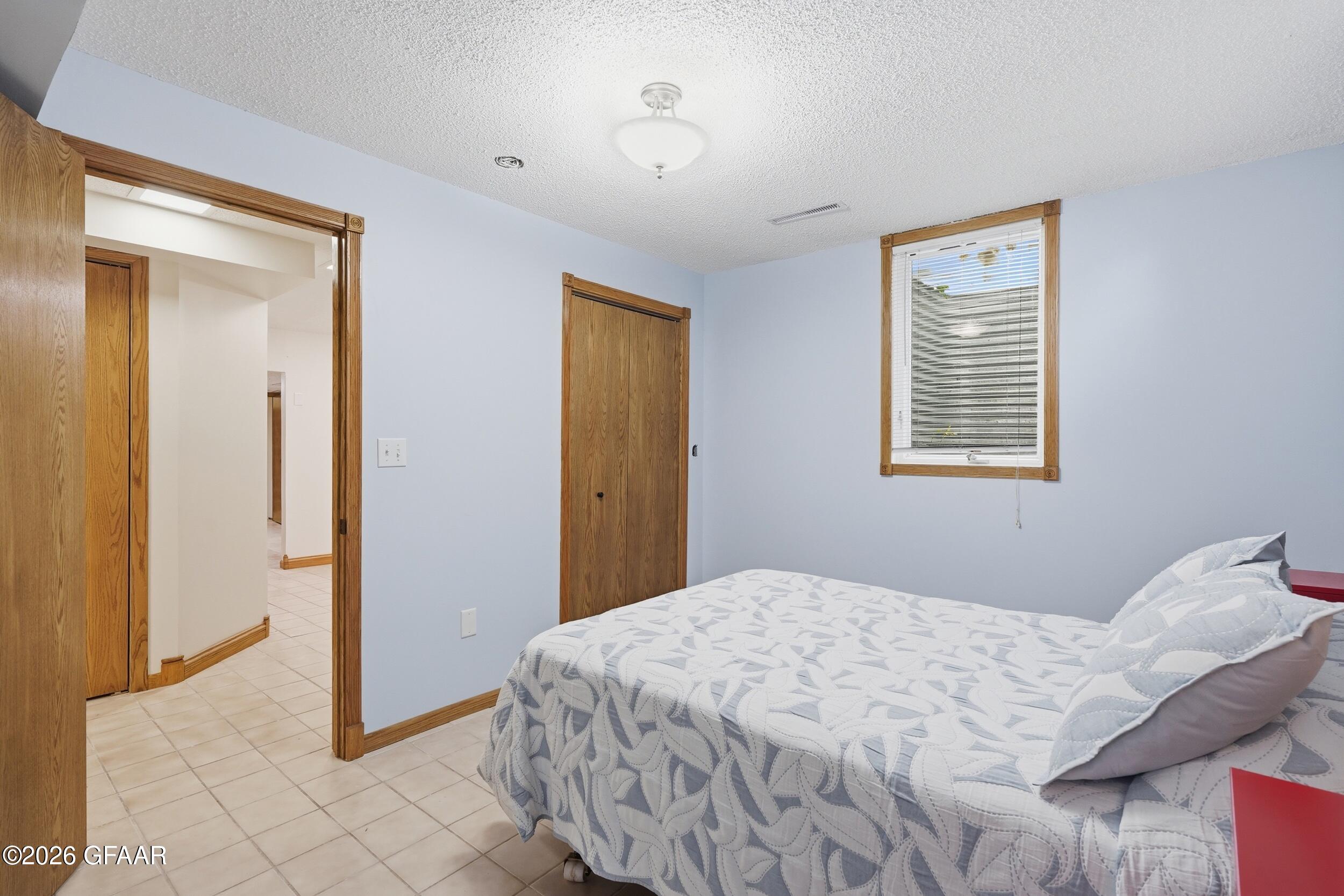 property viewer photo 28