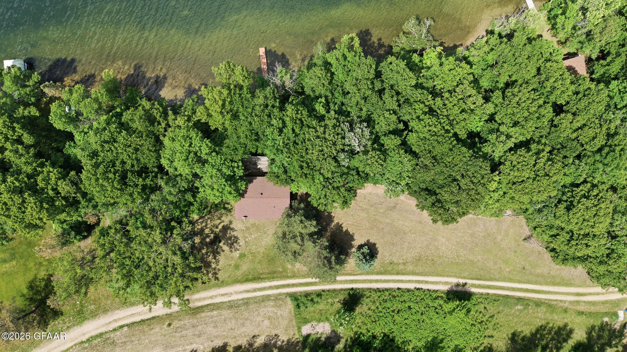 main property photo 30