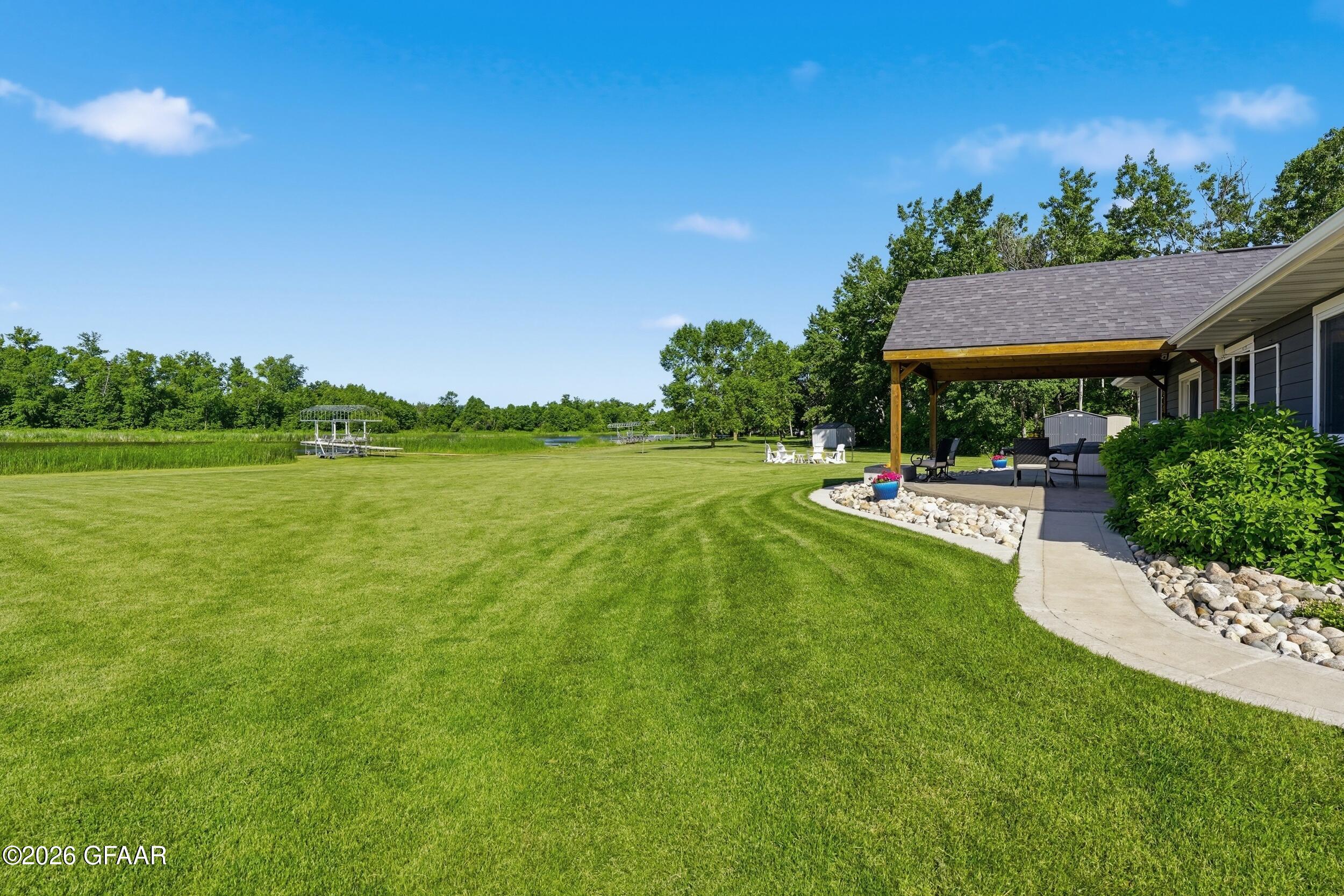 main property photo 31