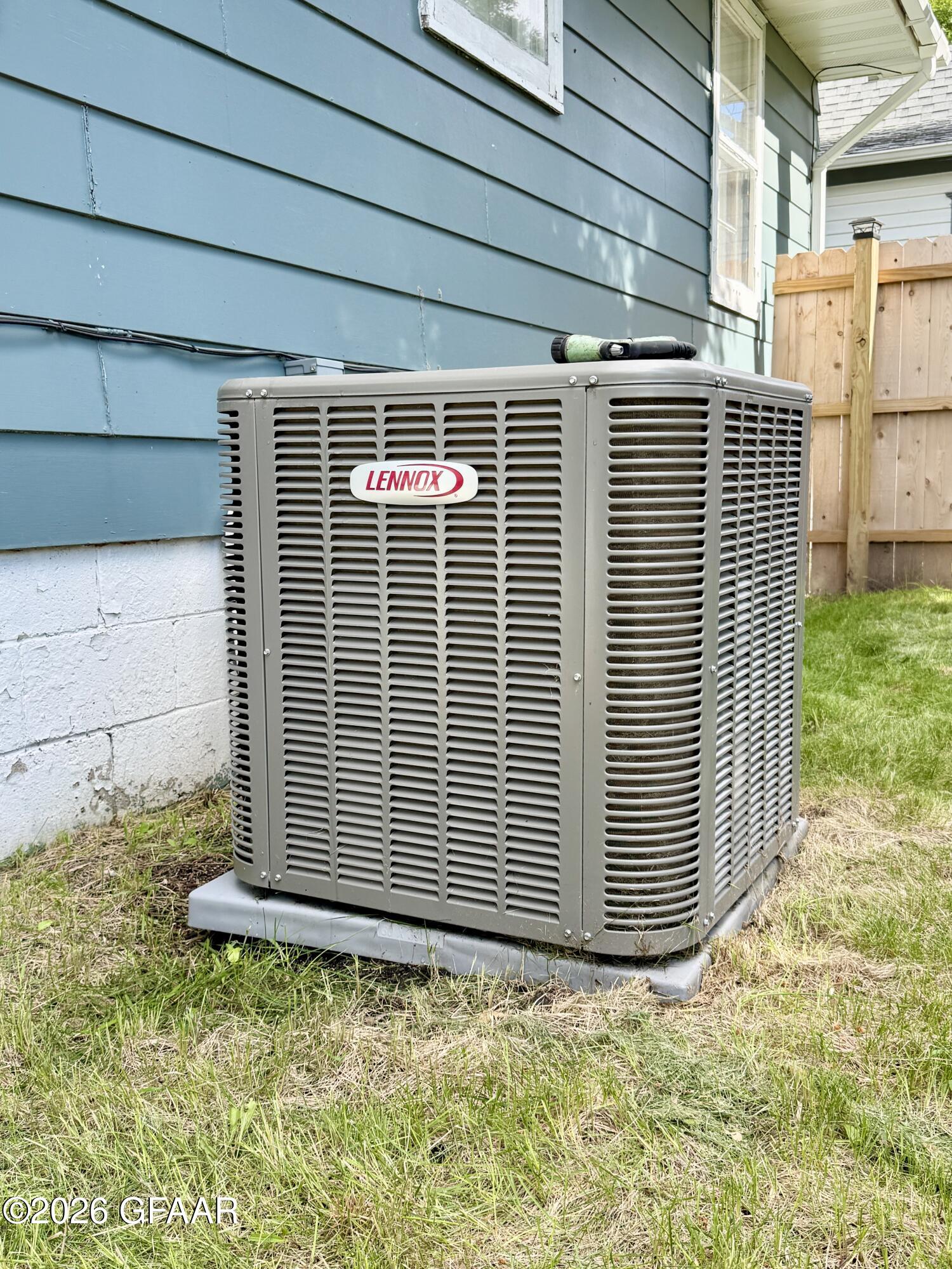main property photo 33