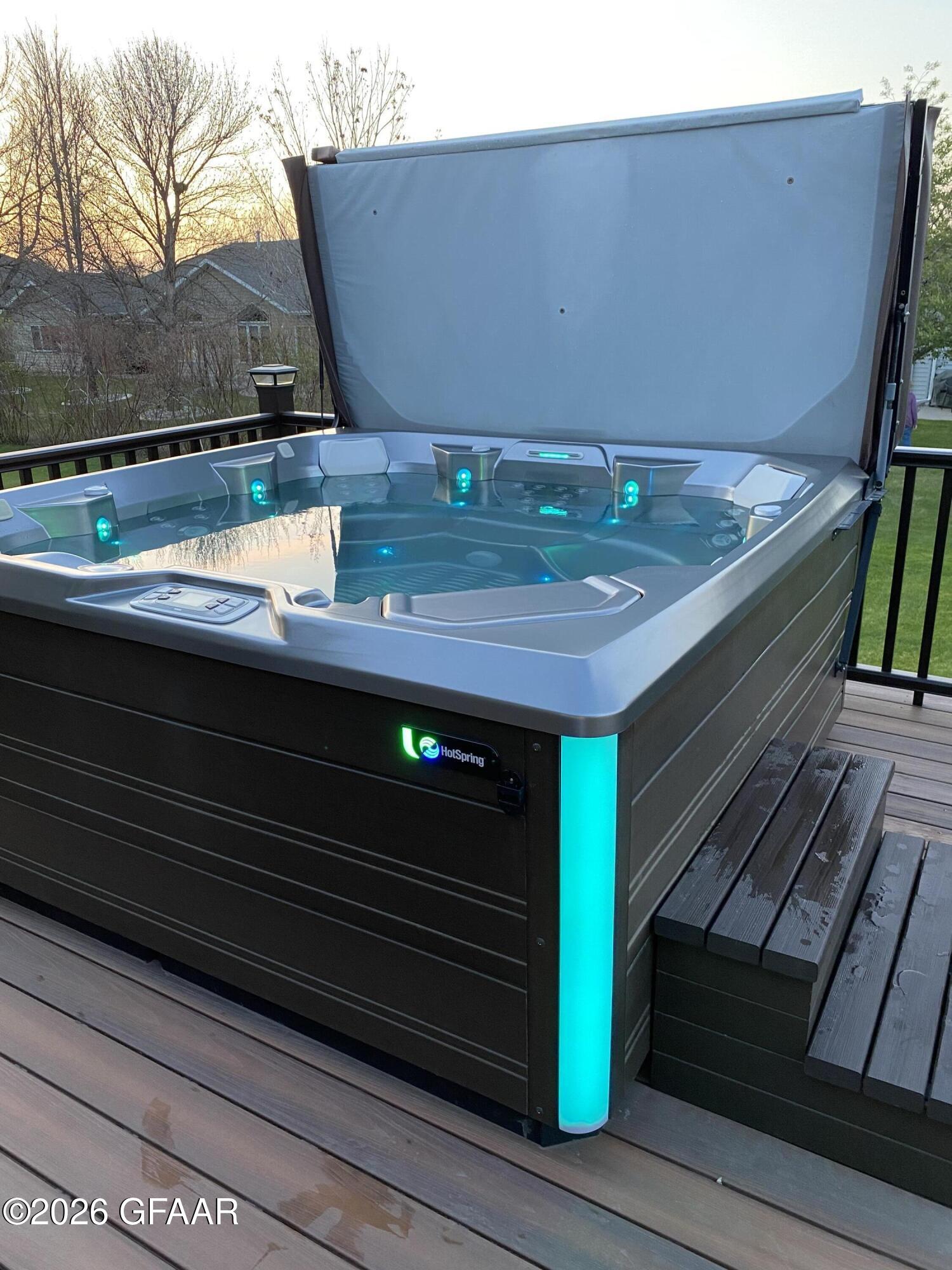 main property photo 34