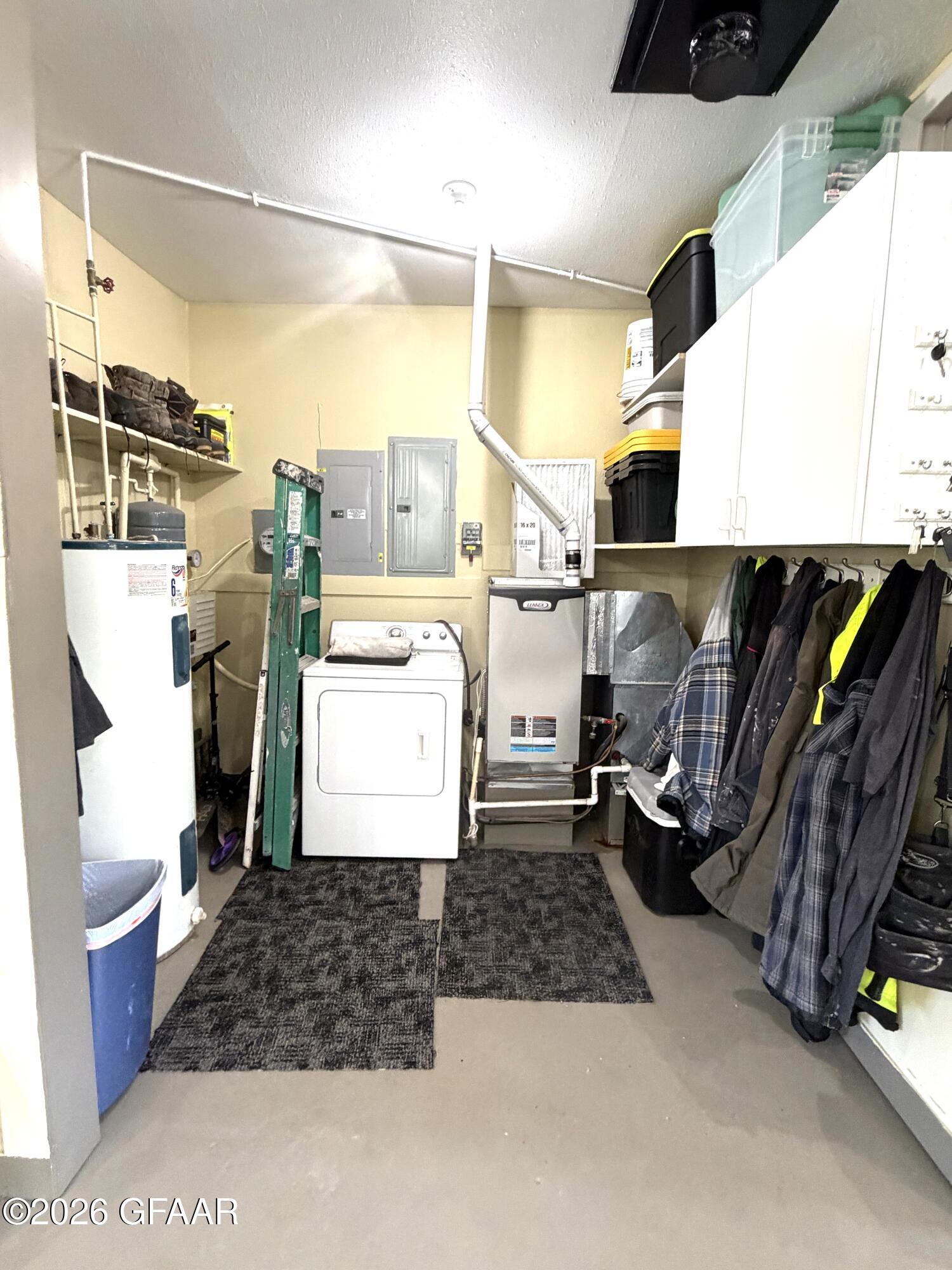main property photo 50